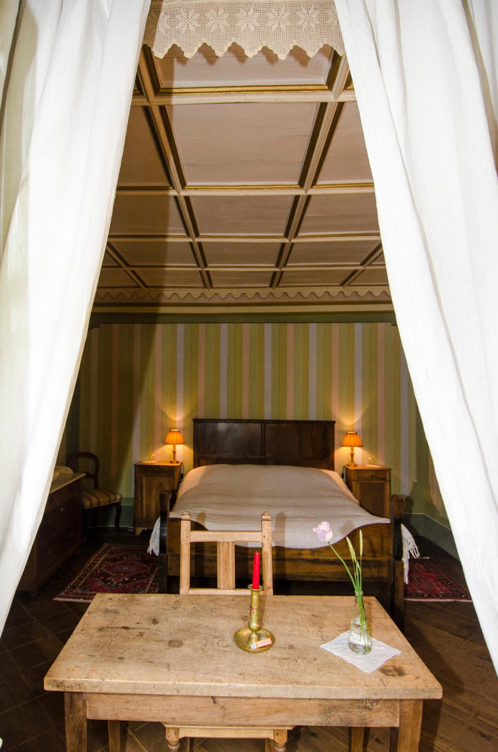 Superior King Room photo 2