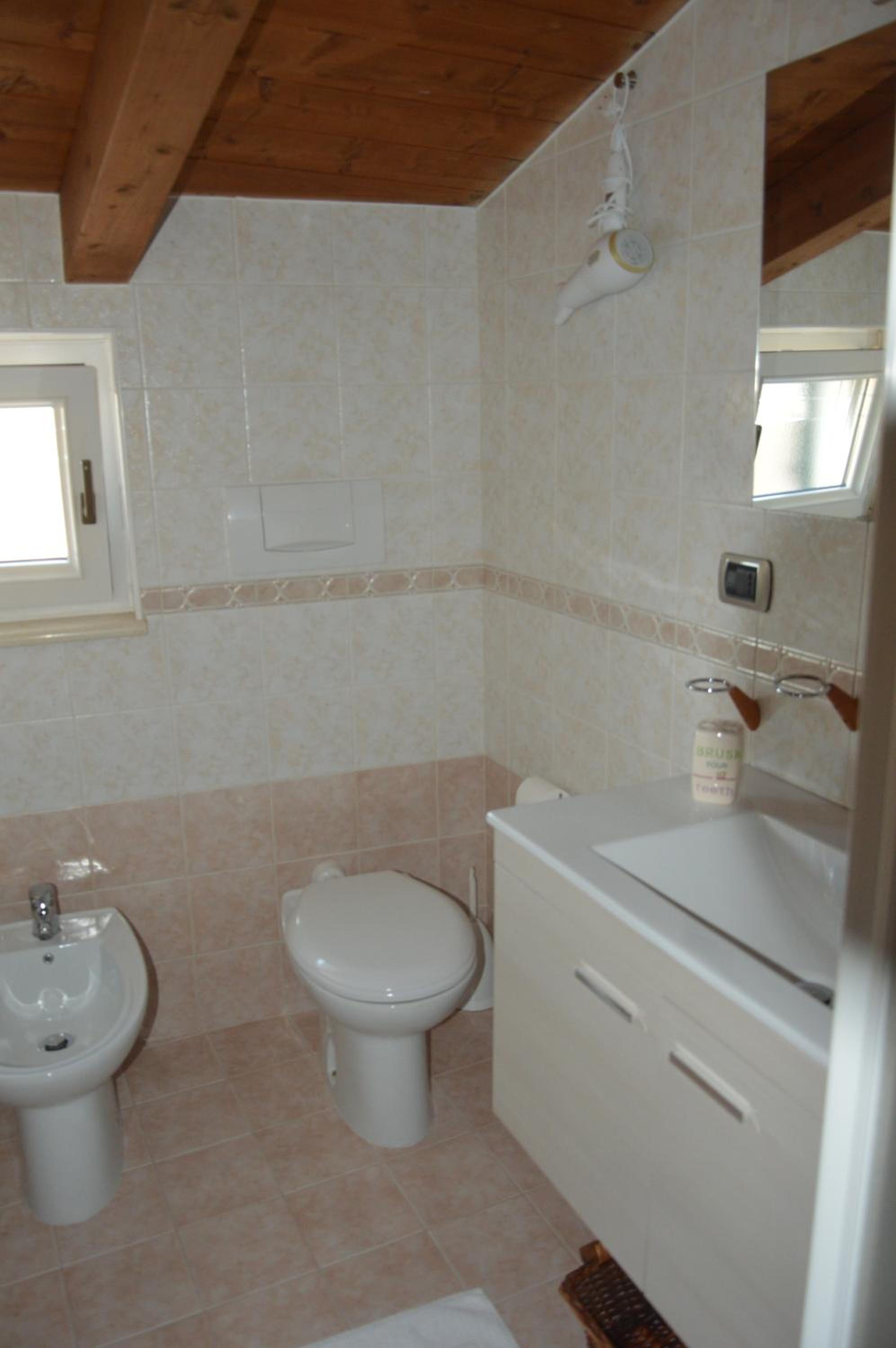 Junior Suite with Terrace - Photo 2