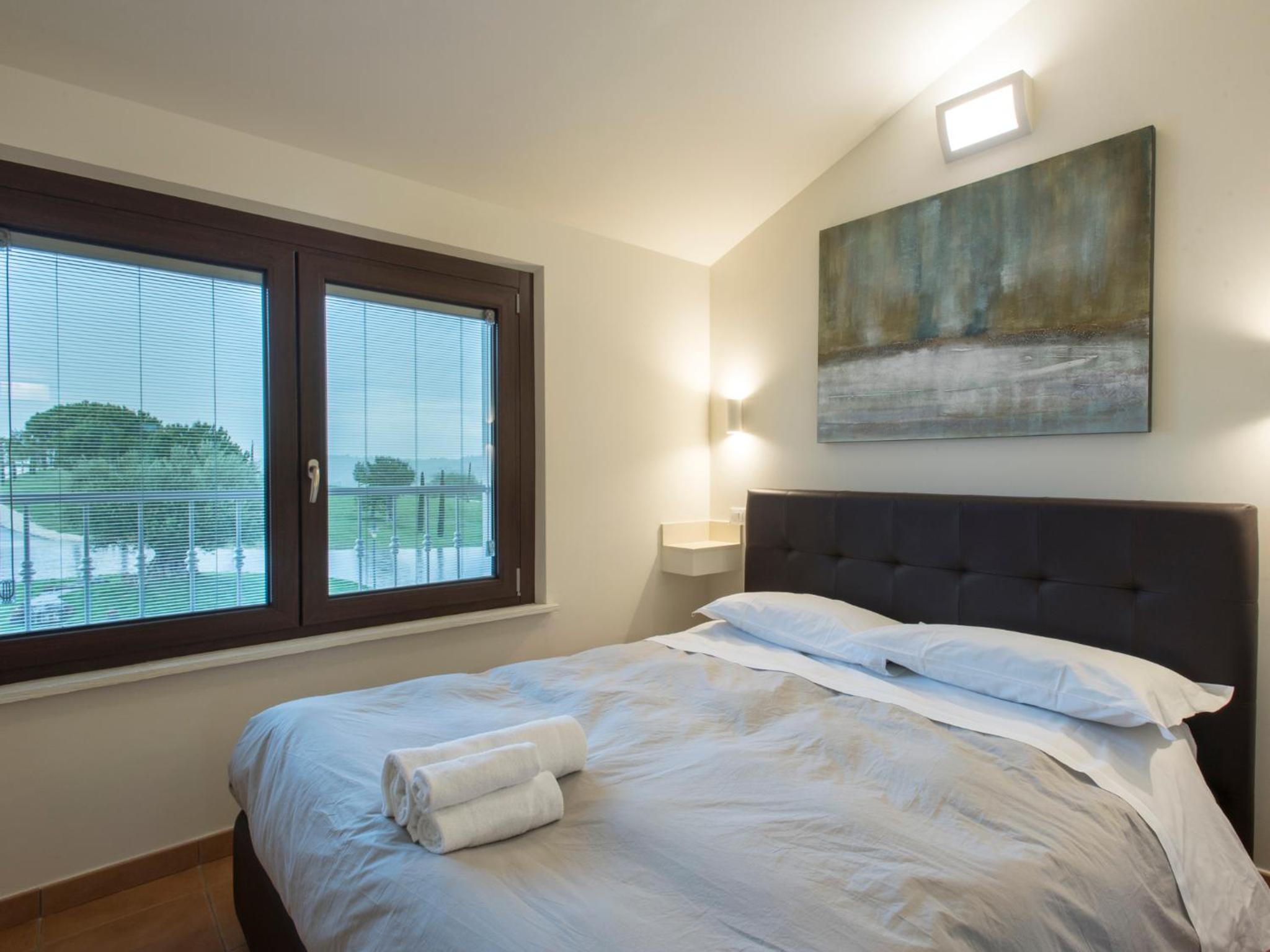 Triple Room (2 Adults + 1 Child) photo 2