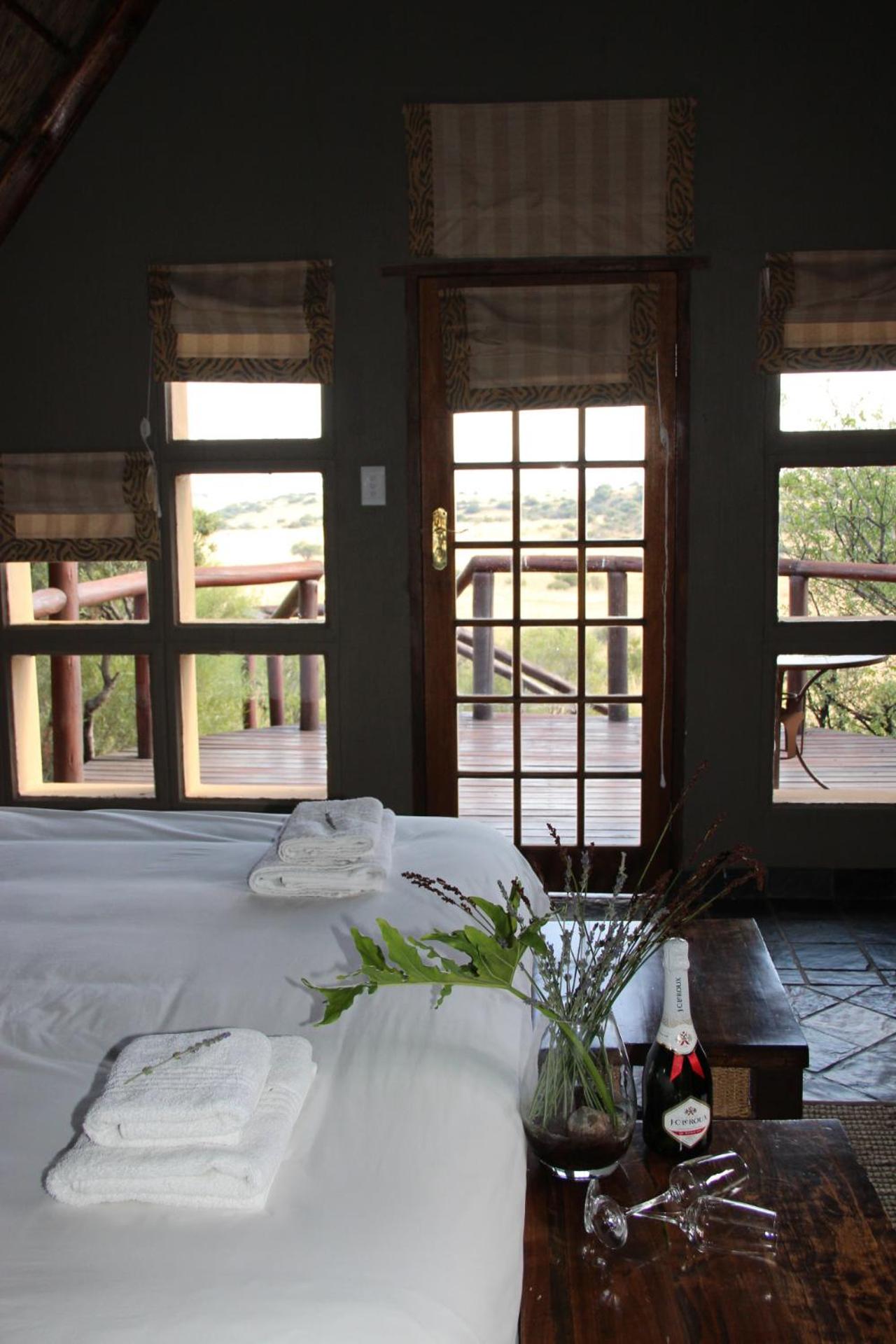 Double Room with Extra Bed photo 2