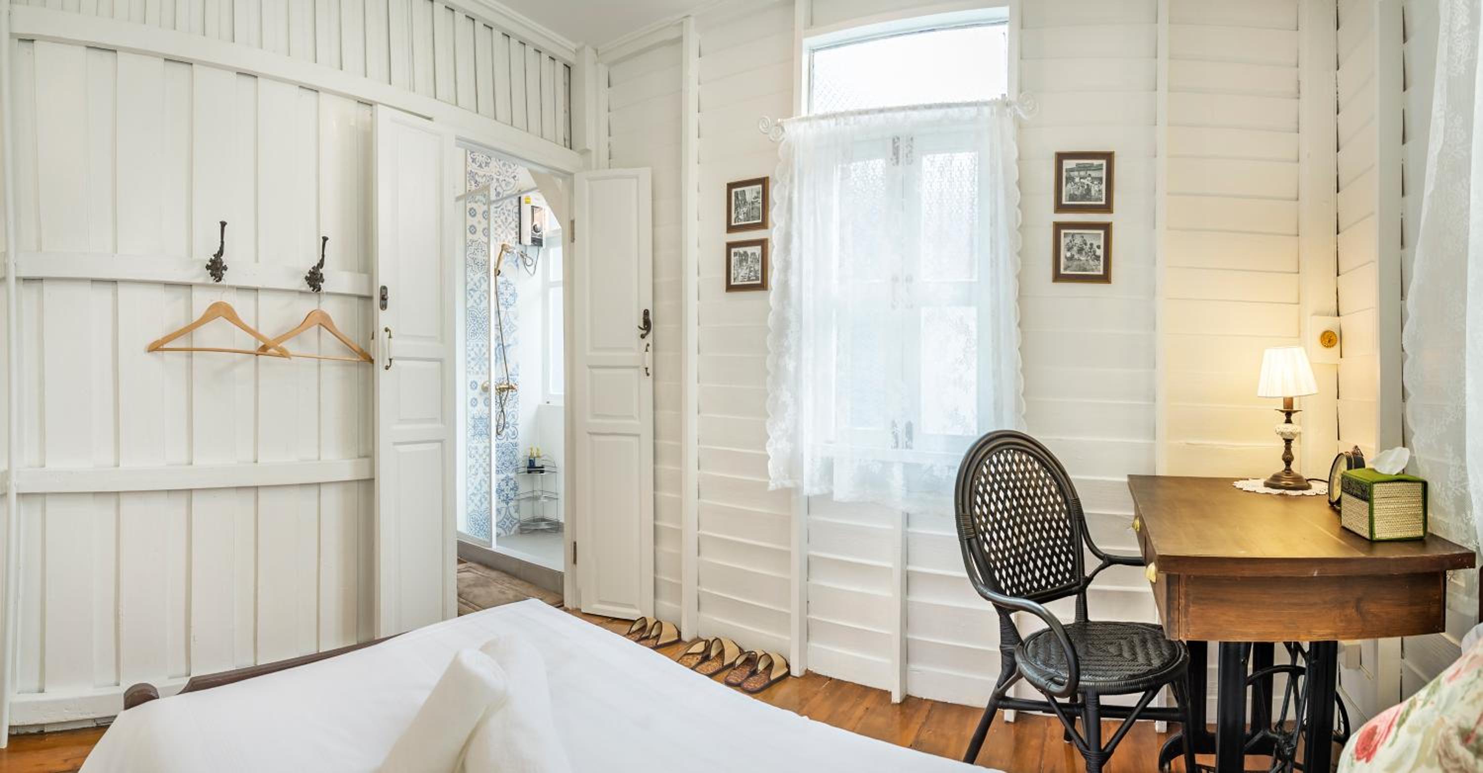 Triple Room with Private Bathroom photo 3