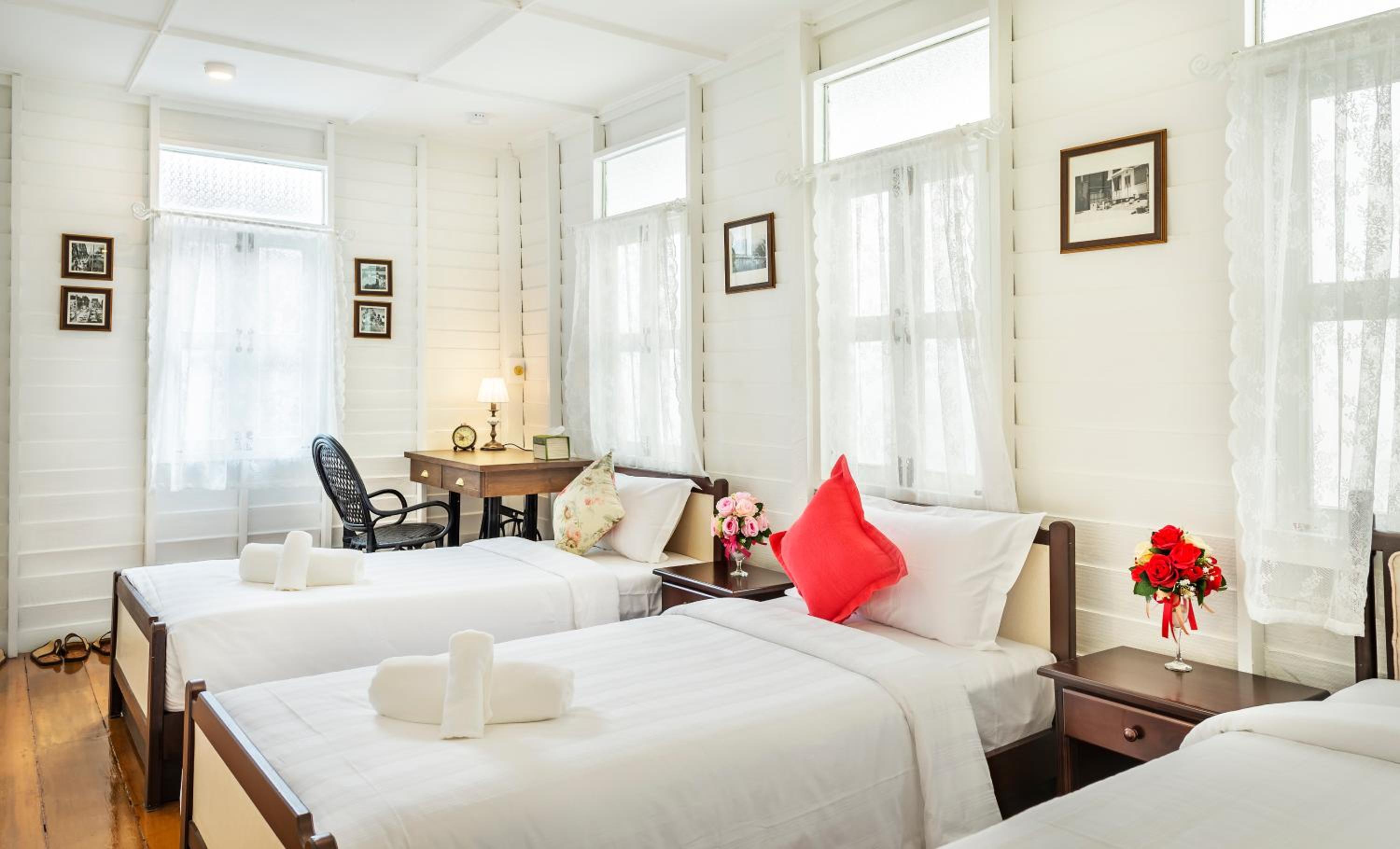 Triple Room with Private Bathroom photo 1