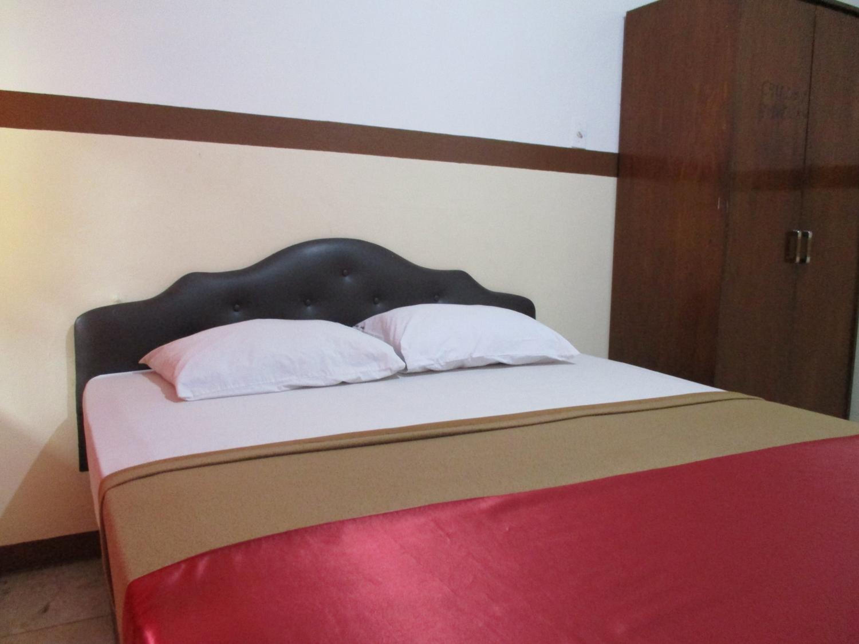 Deluxe Room - Photo 1