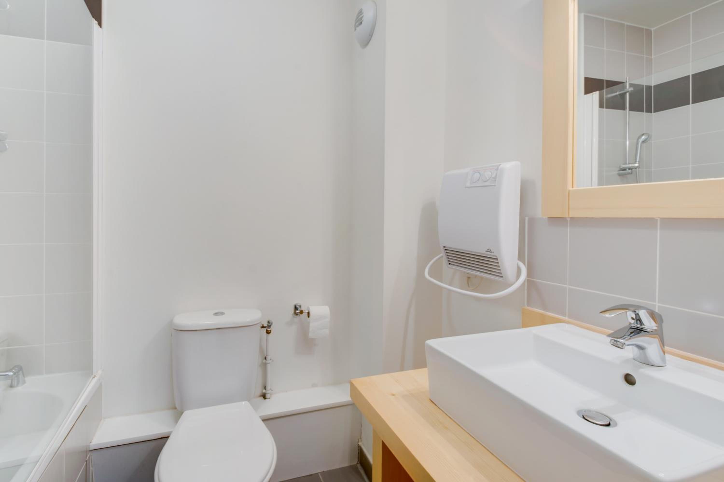 1 Bedroom Apartment with sleeping area for 6 people - Photo 6