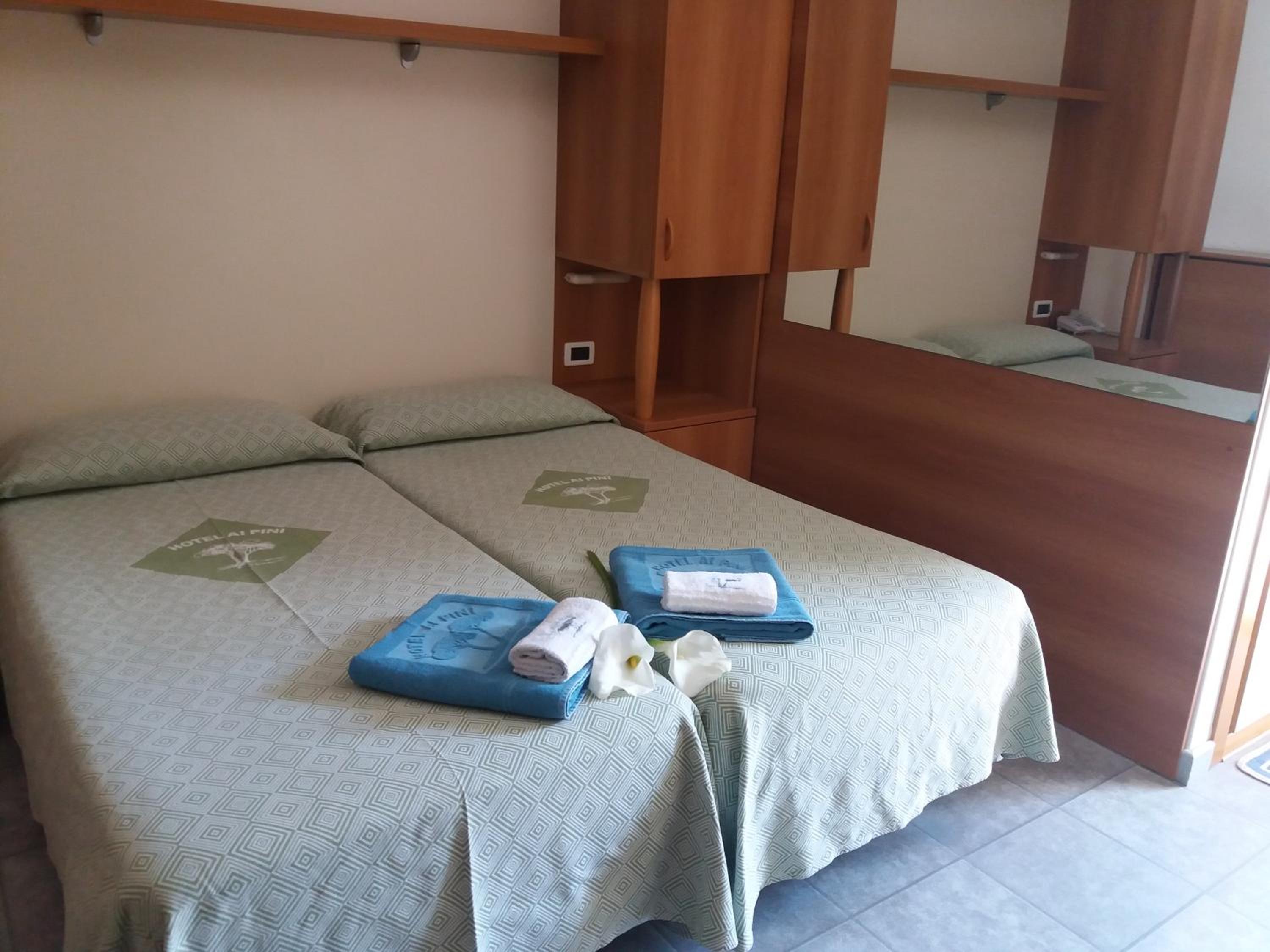 Twin Room - Photo 1