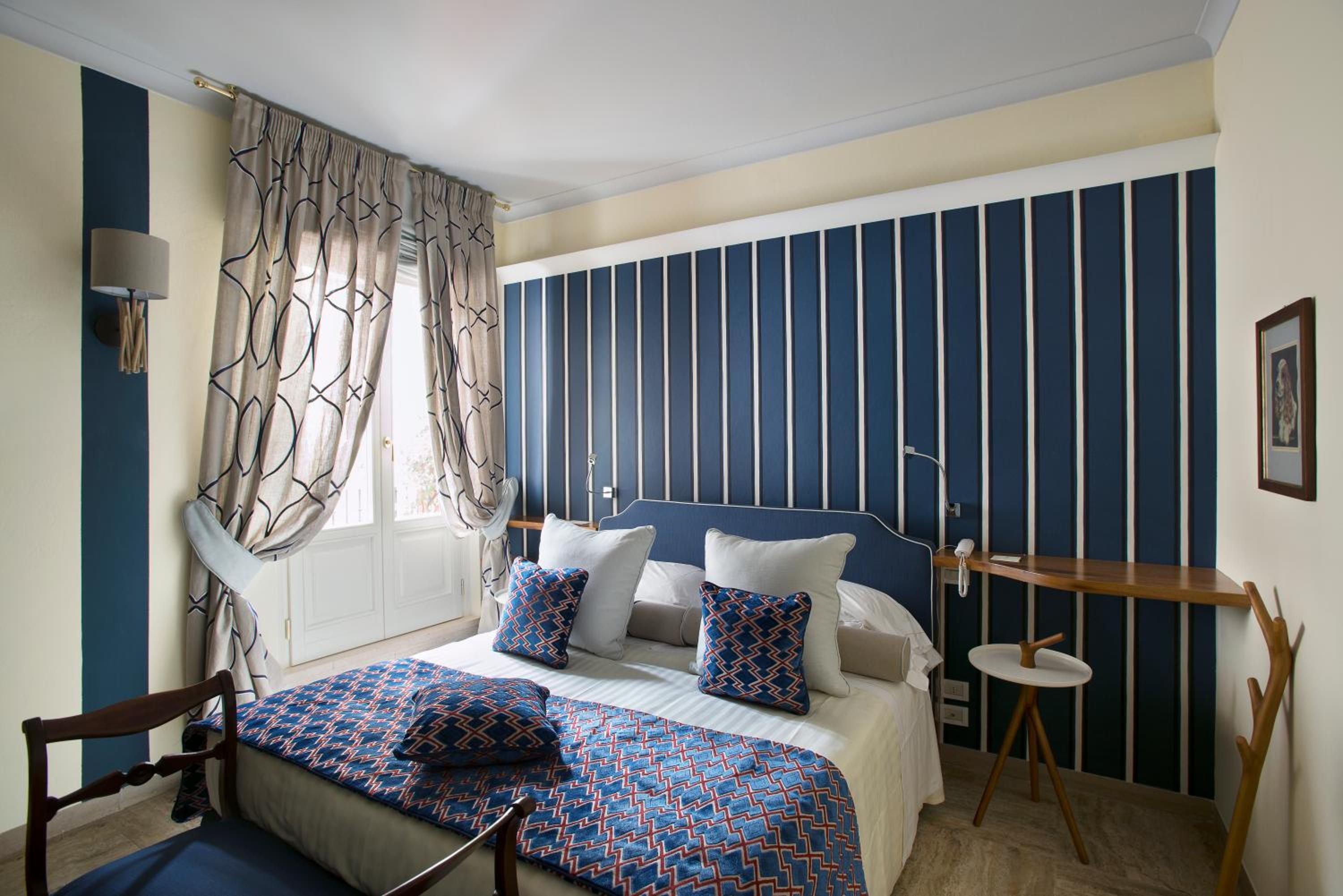 Standard Double Room - Photo 6