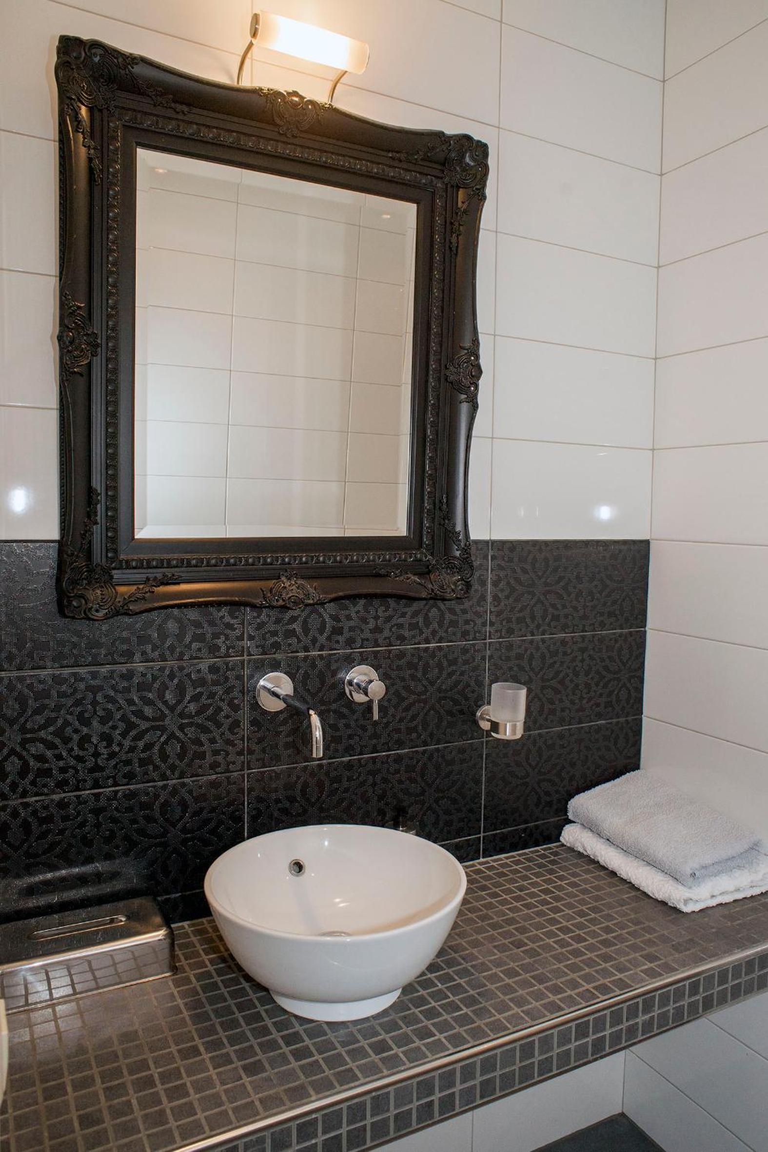 Double Room with Private Bathroom photo 2