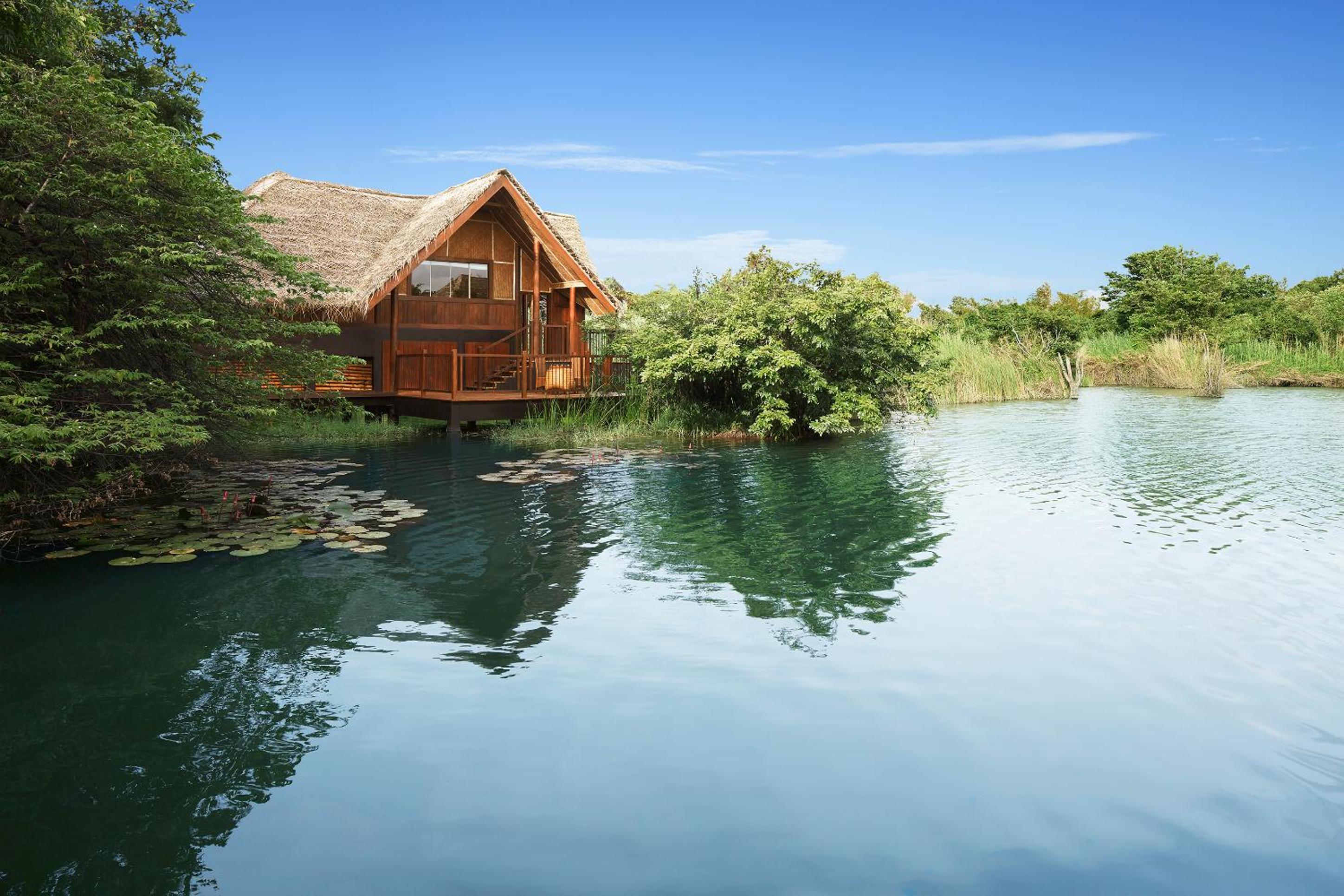 Water Dwelling  - Photo 2