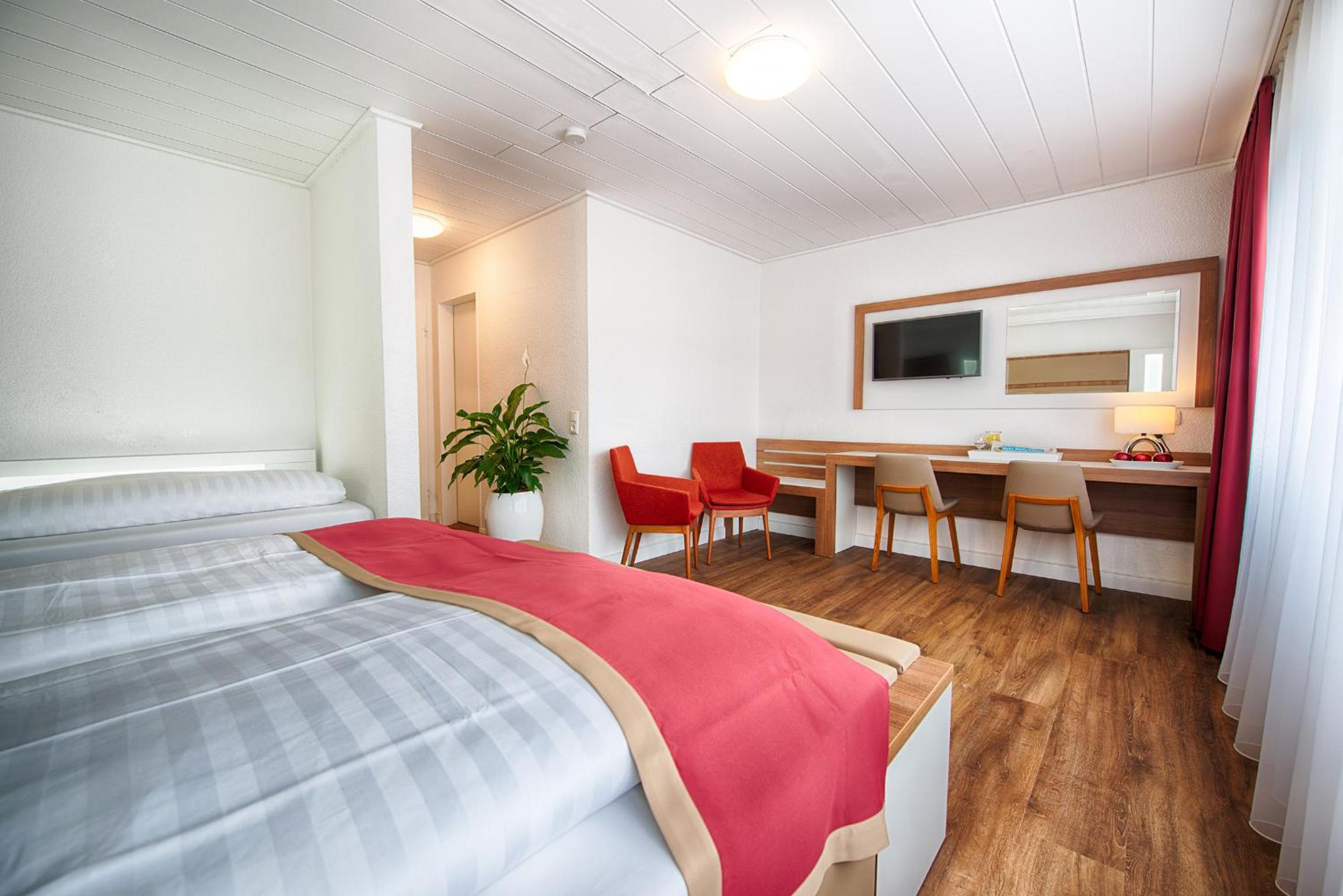 Triple Room - Photo 8