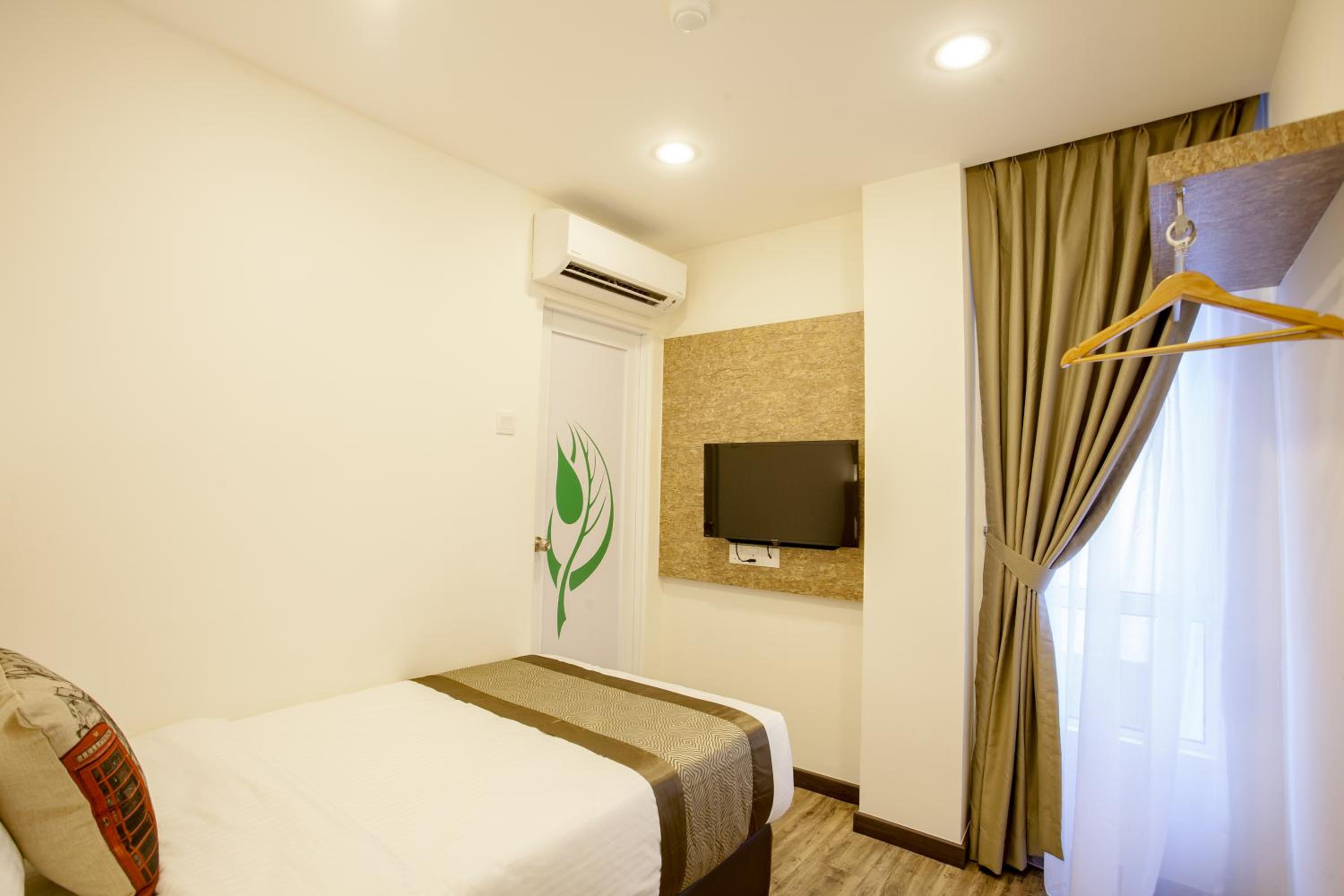 Single Room photo 2