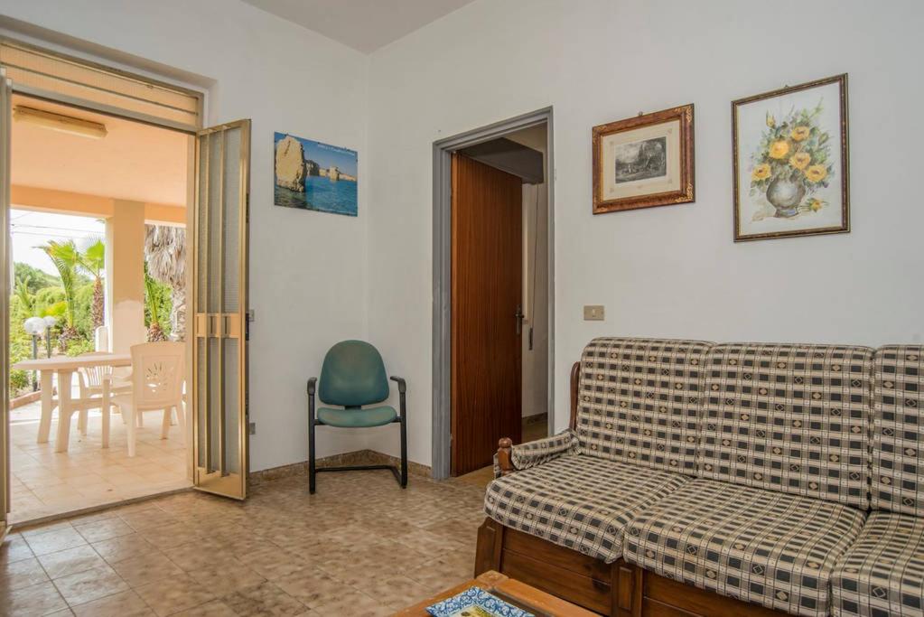 Two-Bedroom House photo 3