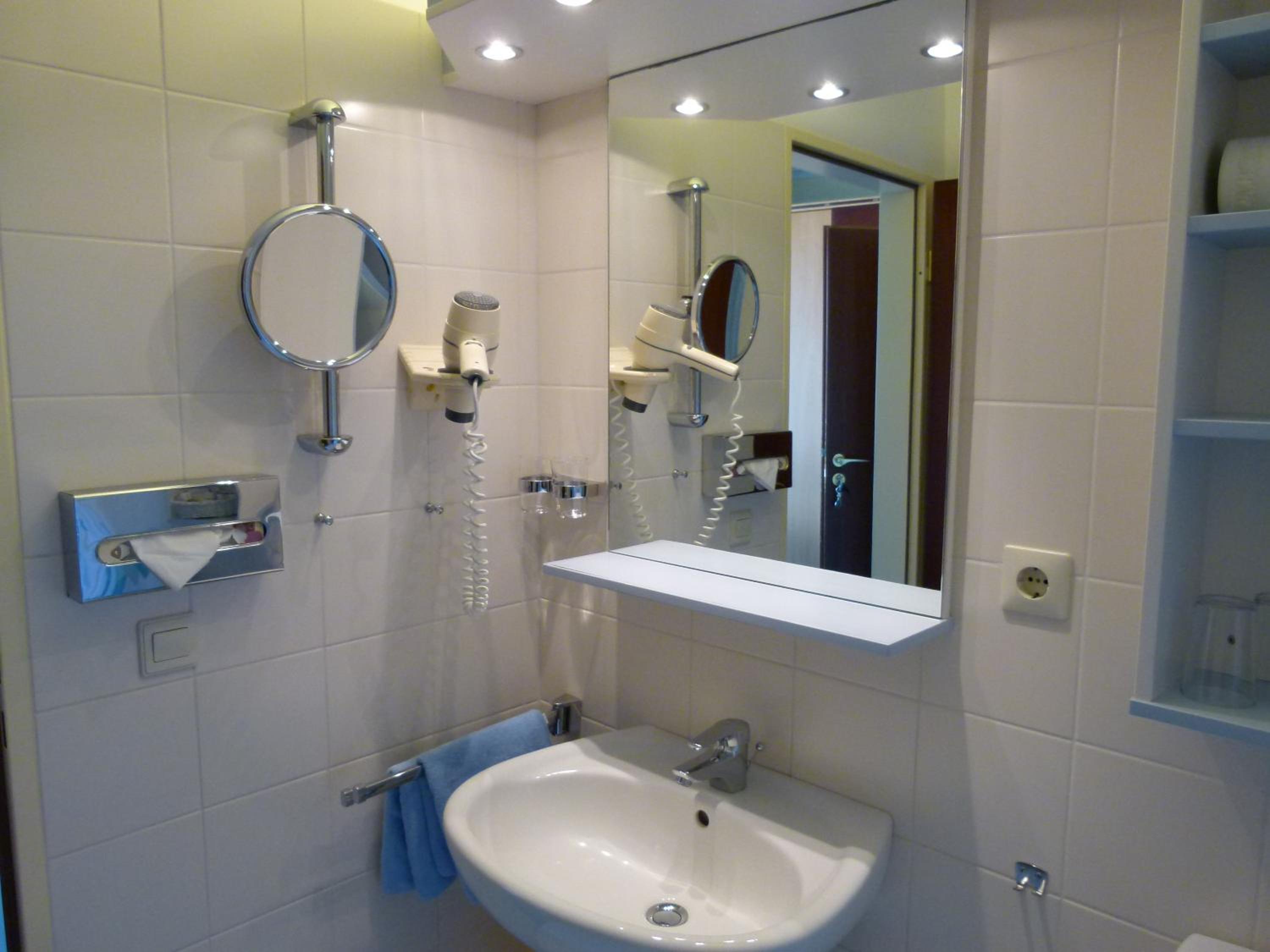 Double Room - Photo 2