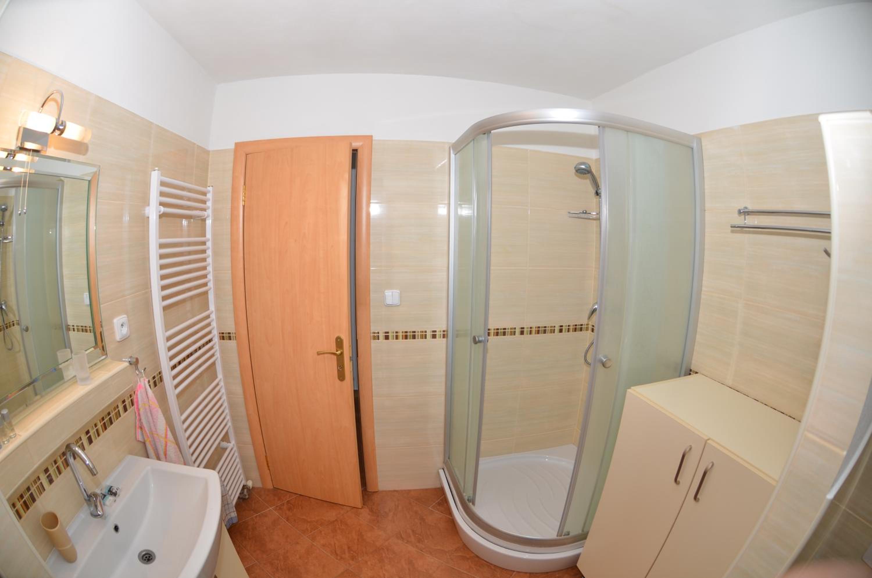 Apartment with Balcony photo 2