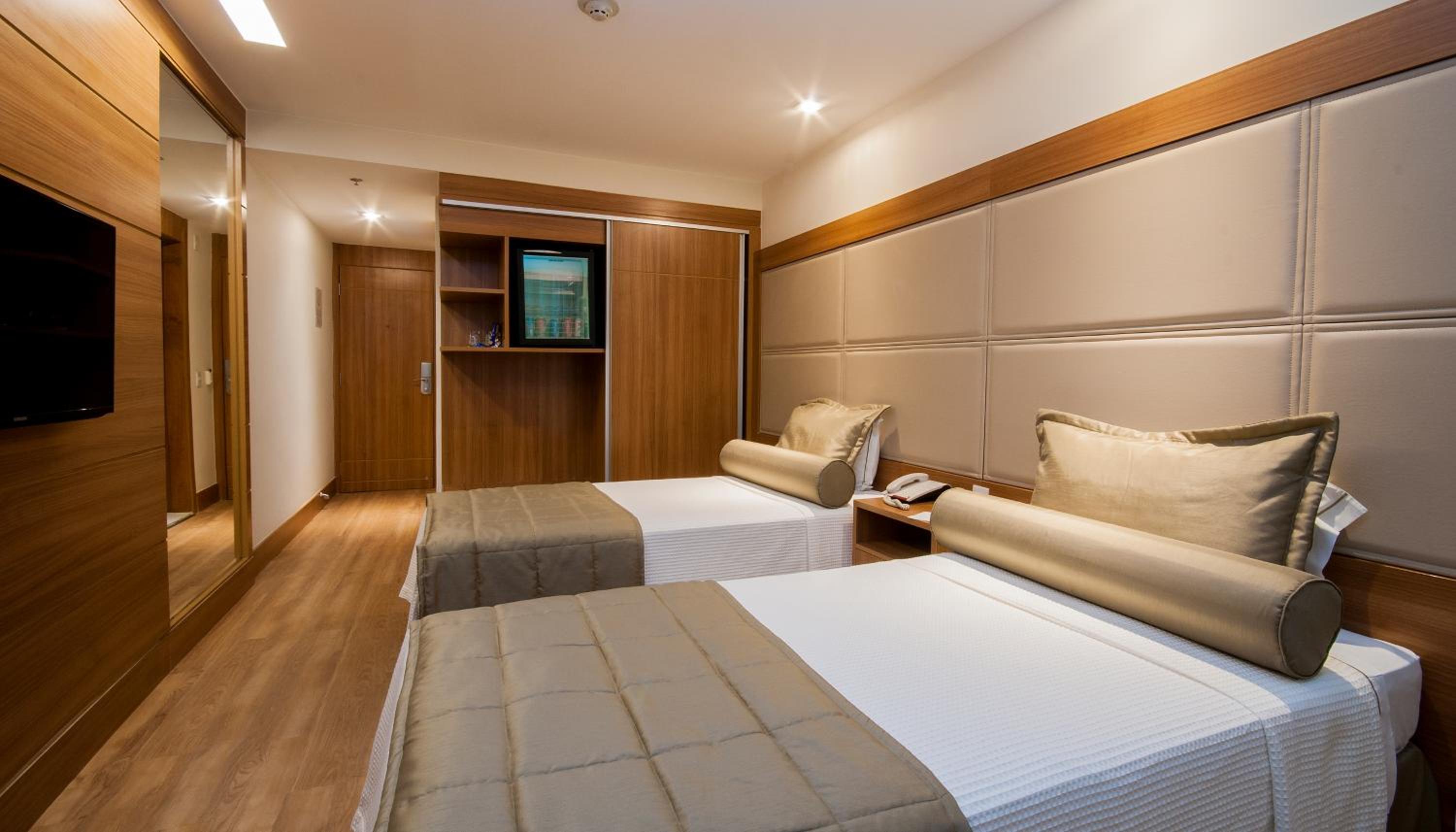 Deluxe Double or Twin Room - Photo 3