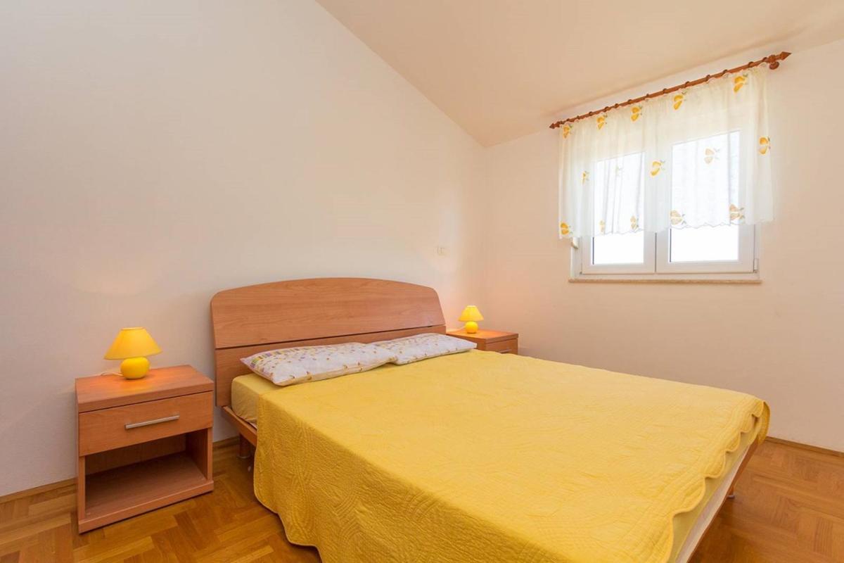 Apartment with Sea View photo 1