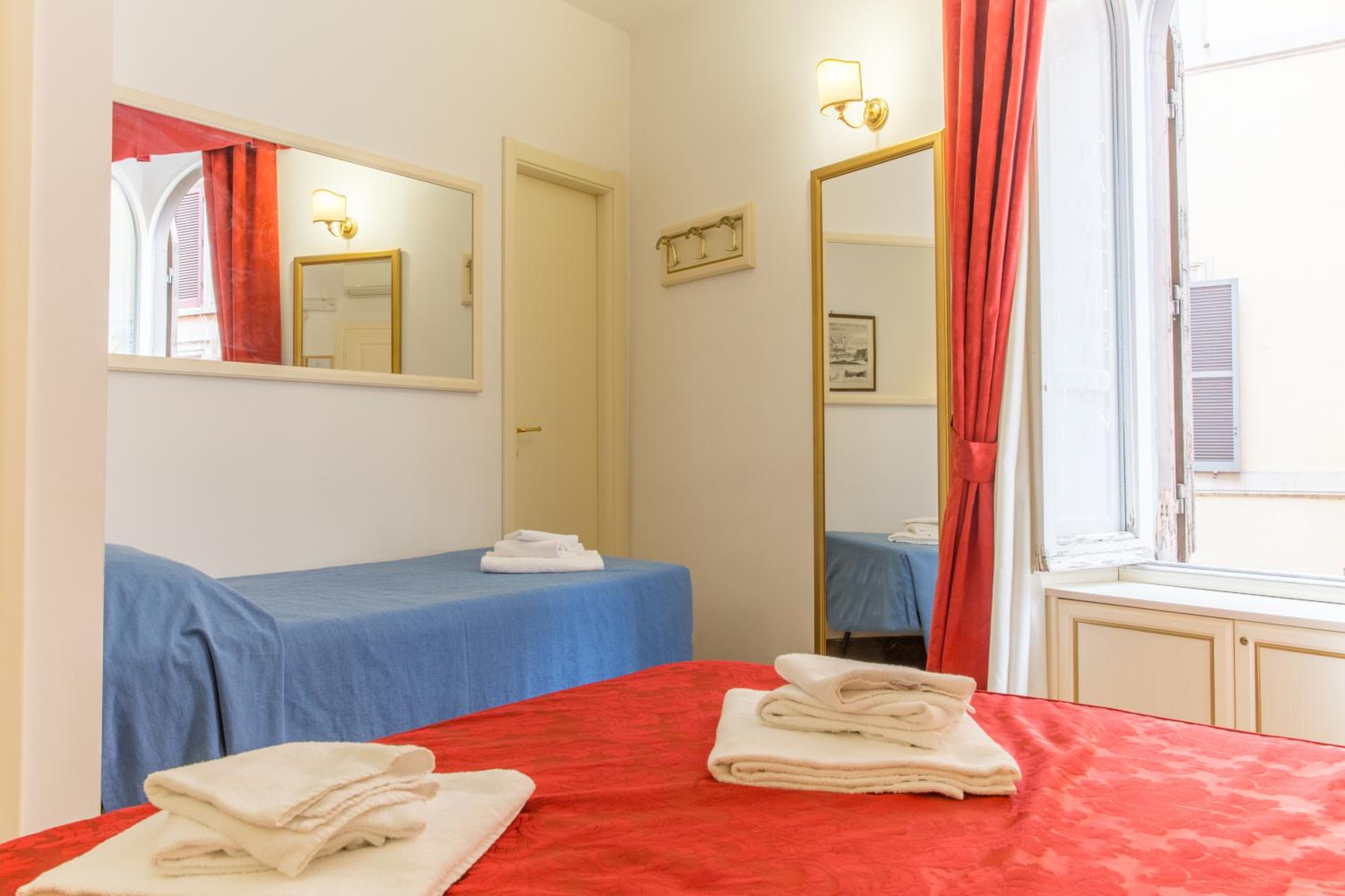 Triple Room photo 3