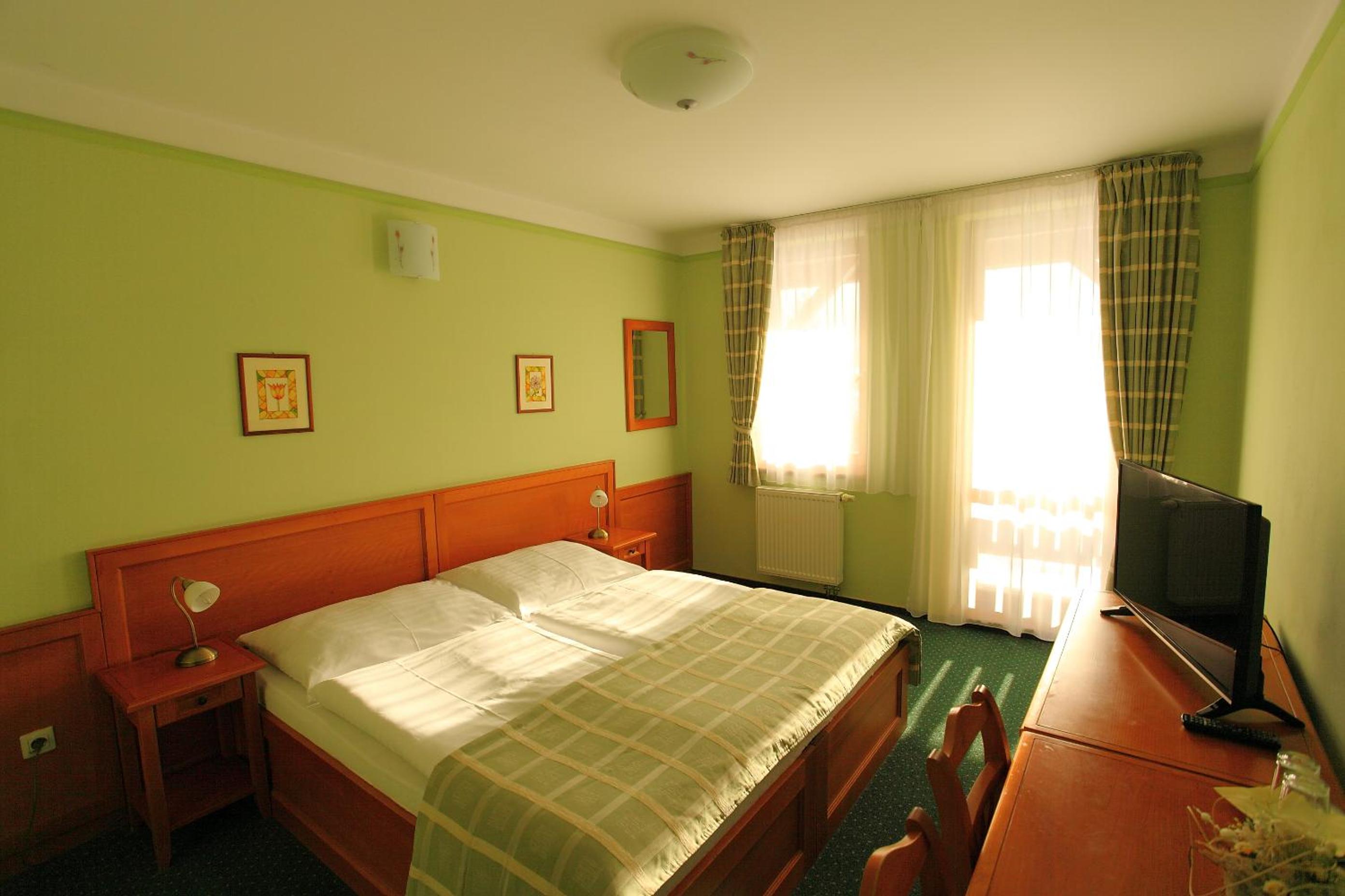 Double or Twin Room photo 1