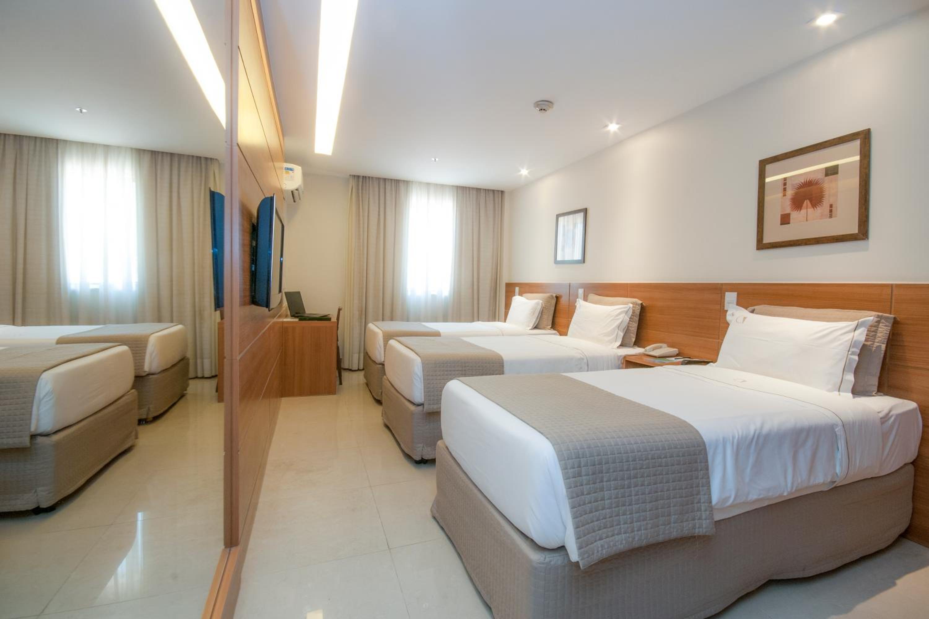 Standard Triple Room - Photo 2