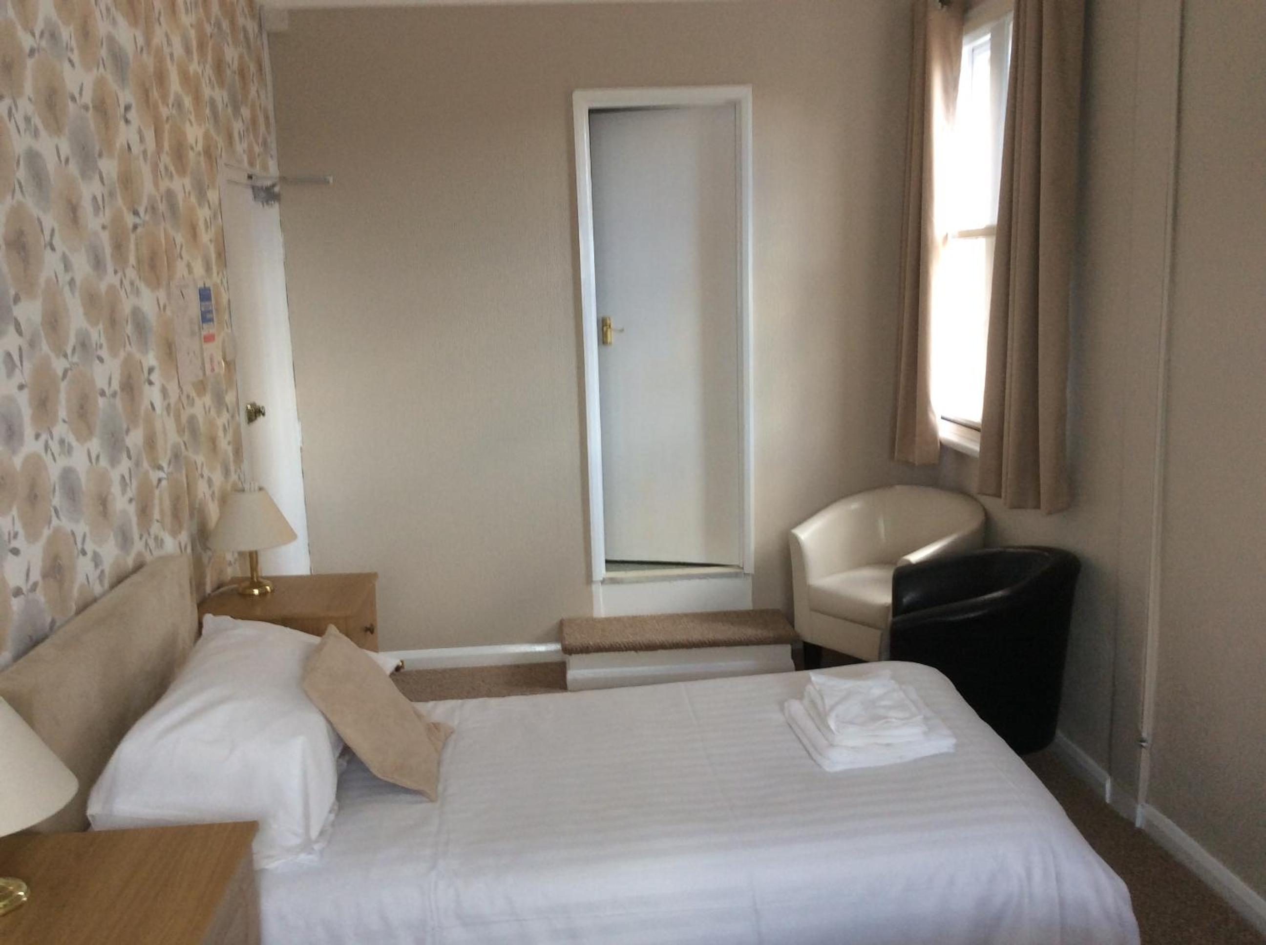 Deluxe Twin Room - Photo 4