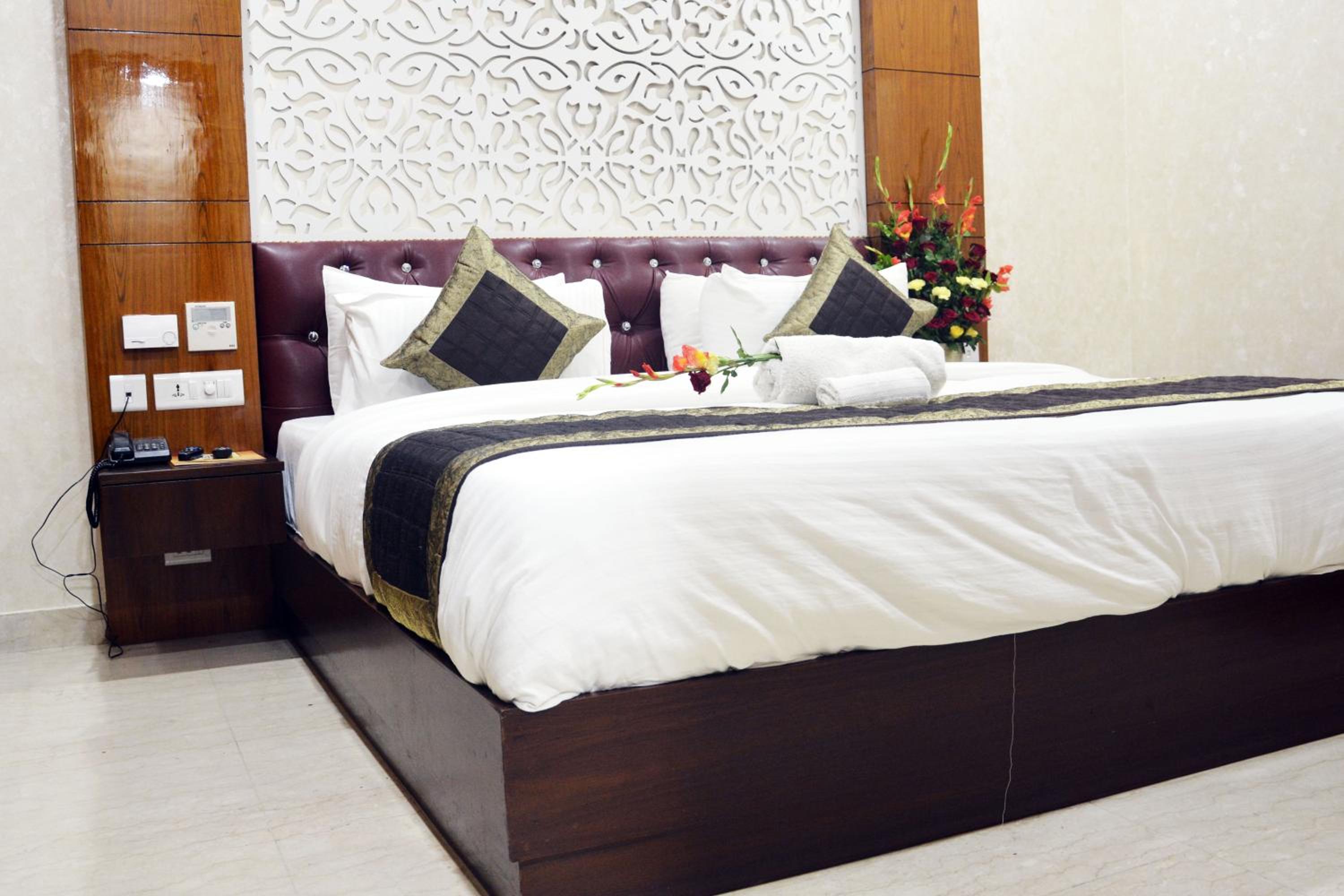 Double Room - Photo 1