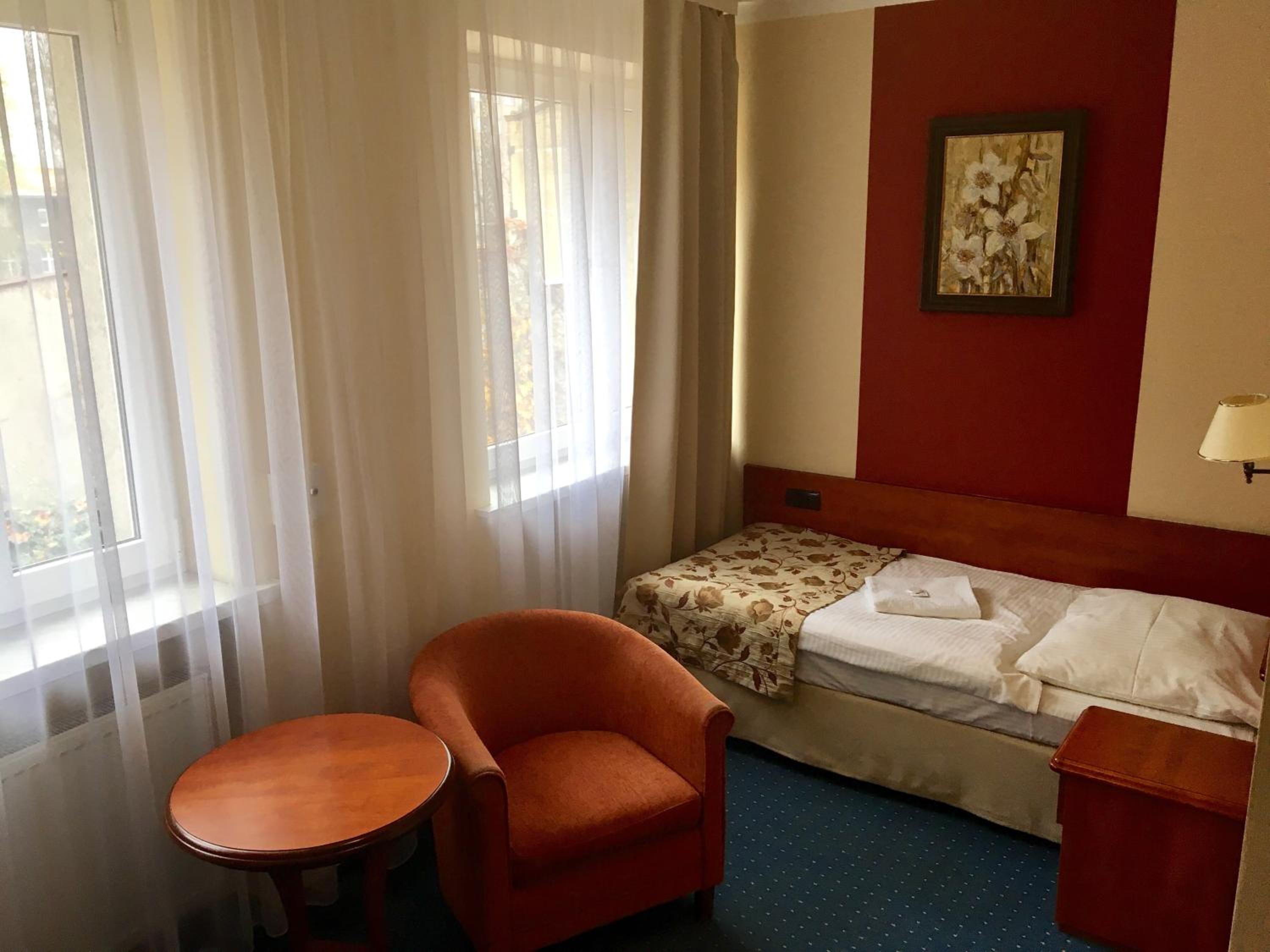 Standard Single Room photo 2