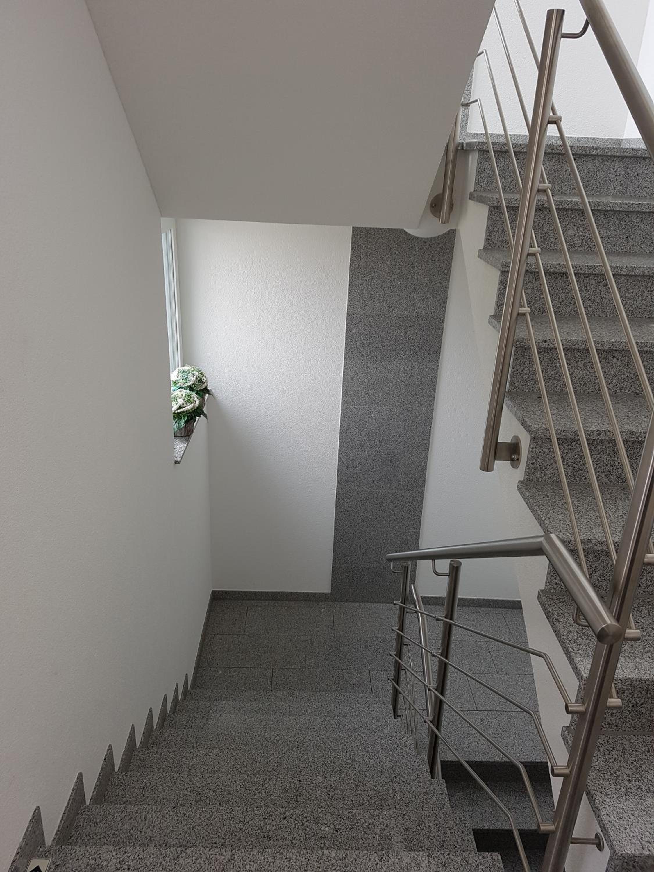One-Bedroom Apartment - Photo 8