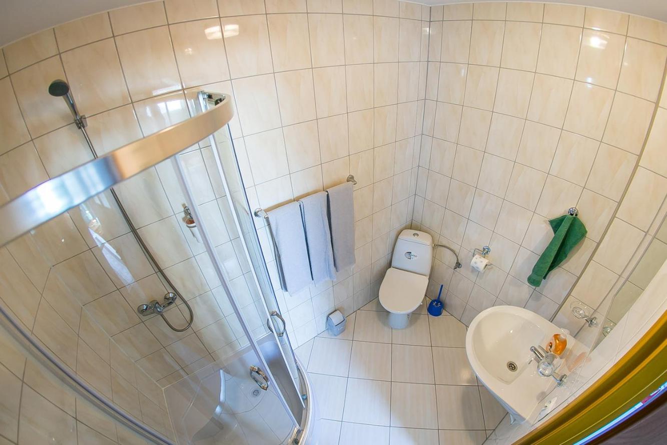 Triple Room with Private Bathroom photo 2