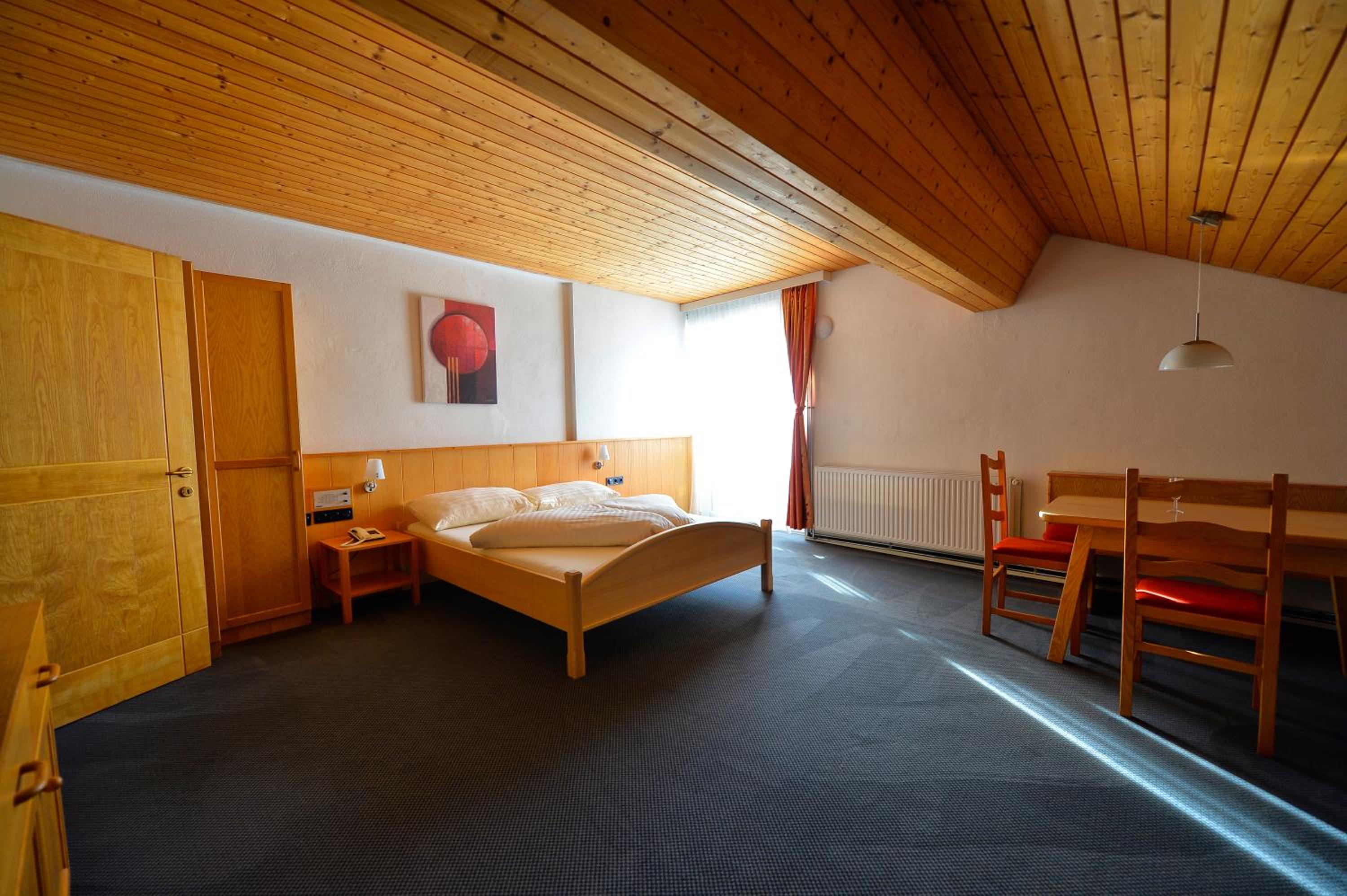 Senior Suite