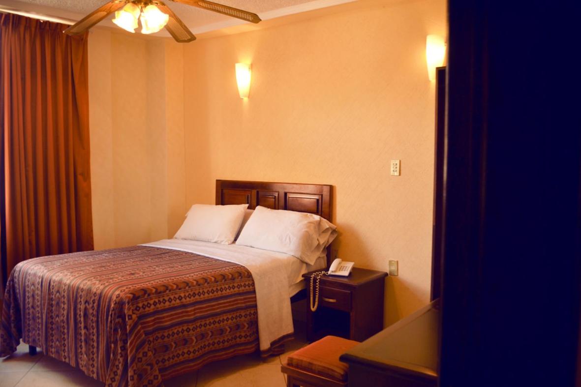 Double Room - Photo 4