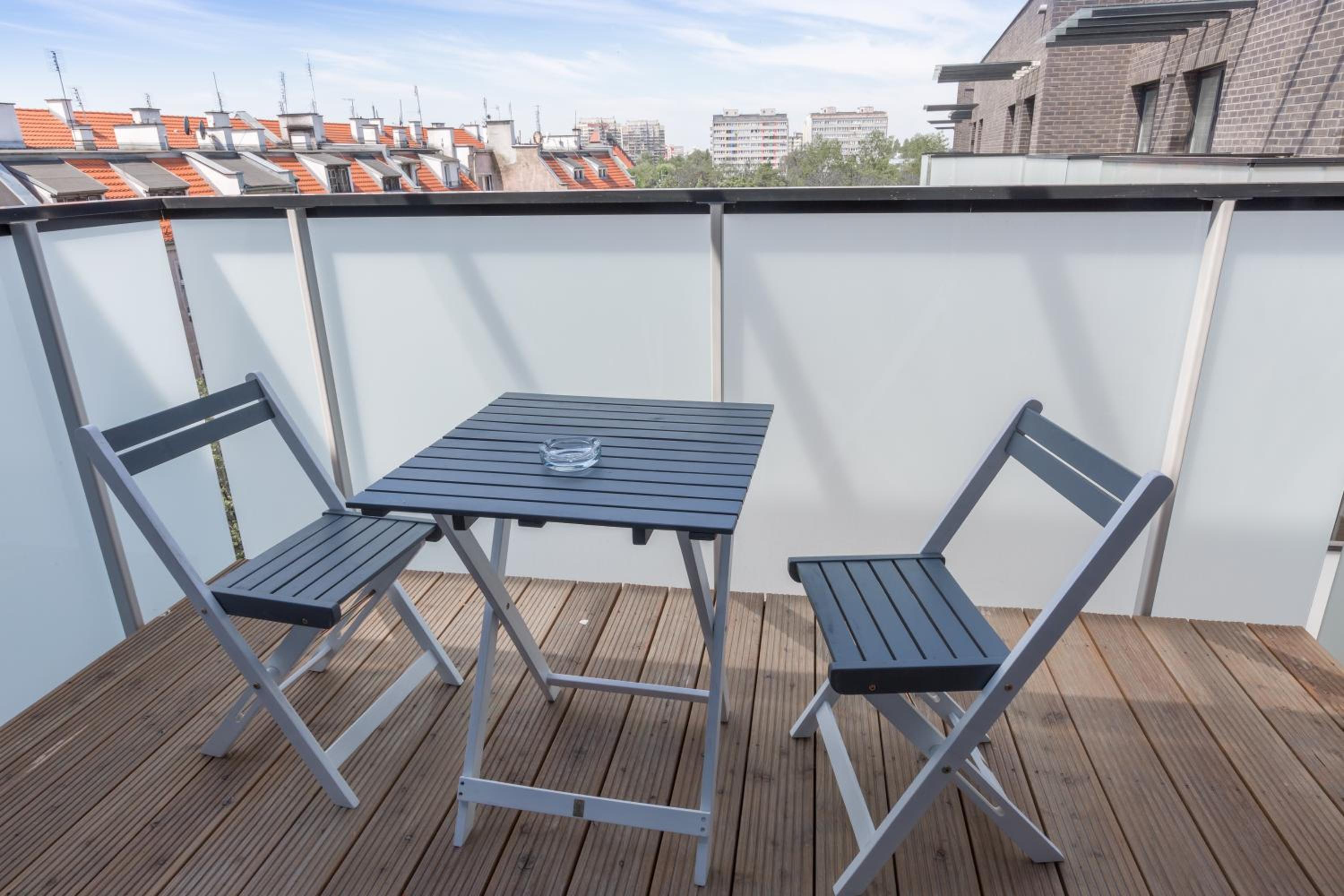 Deluxe Apartment with City View photo 3