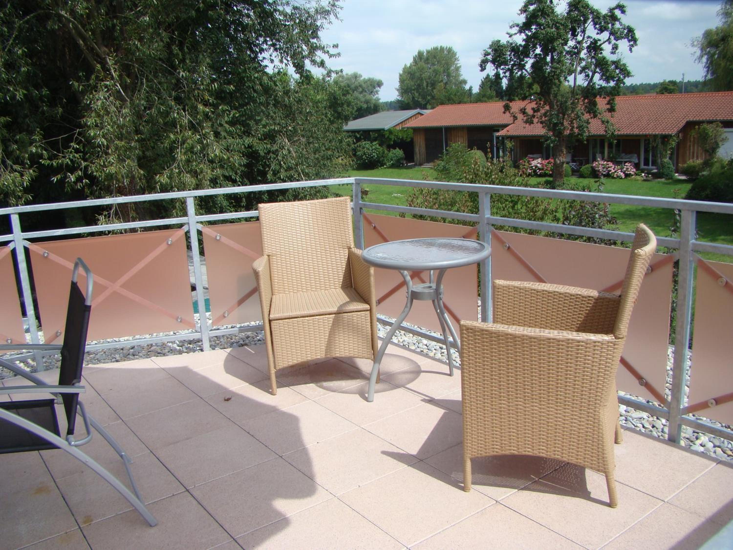 Apartment 4 photo 2