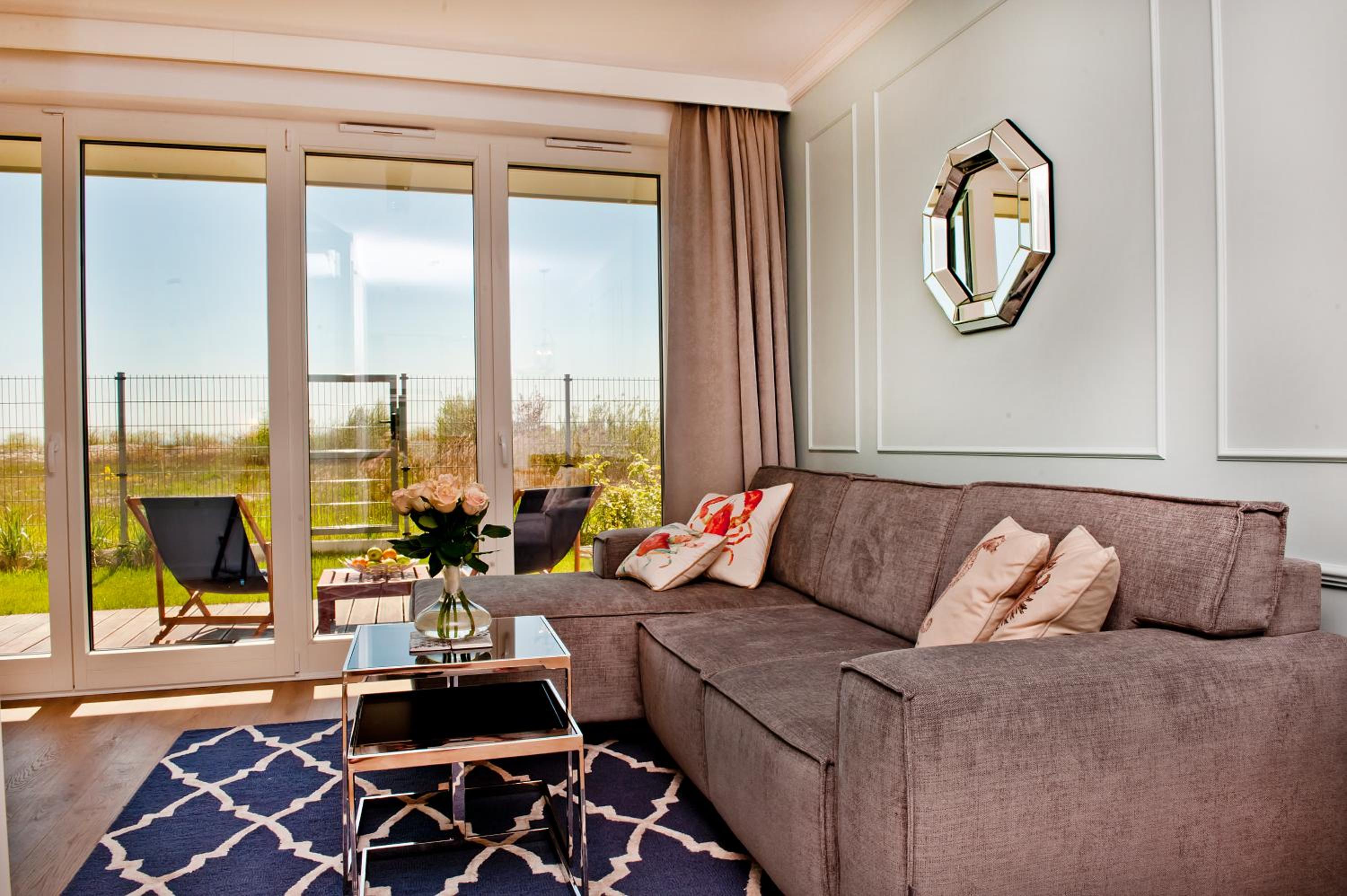 One-Bedroom Apartment with Terrace - ul. Abrahama 24/A7 photo 2