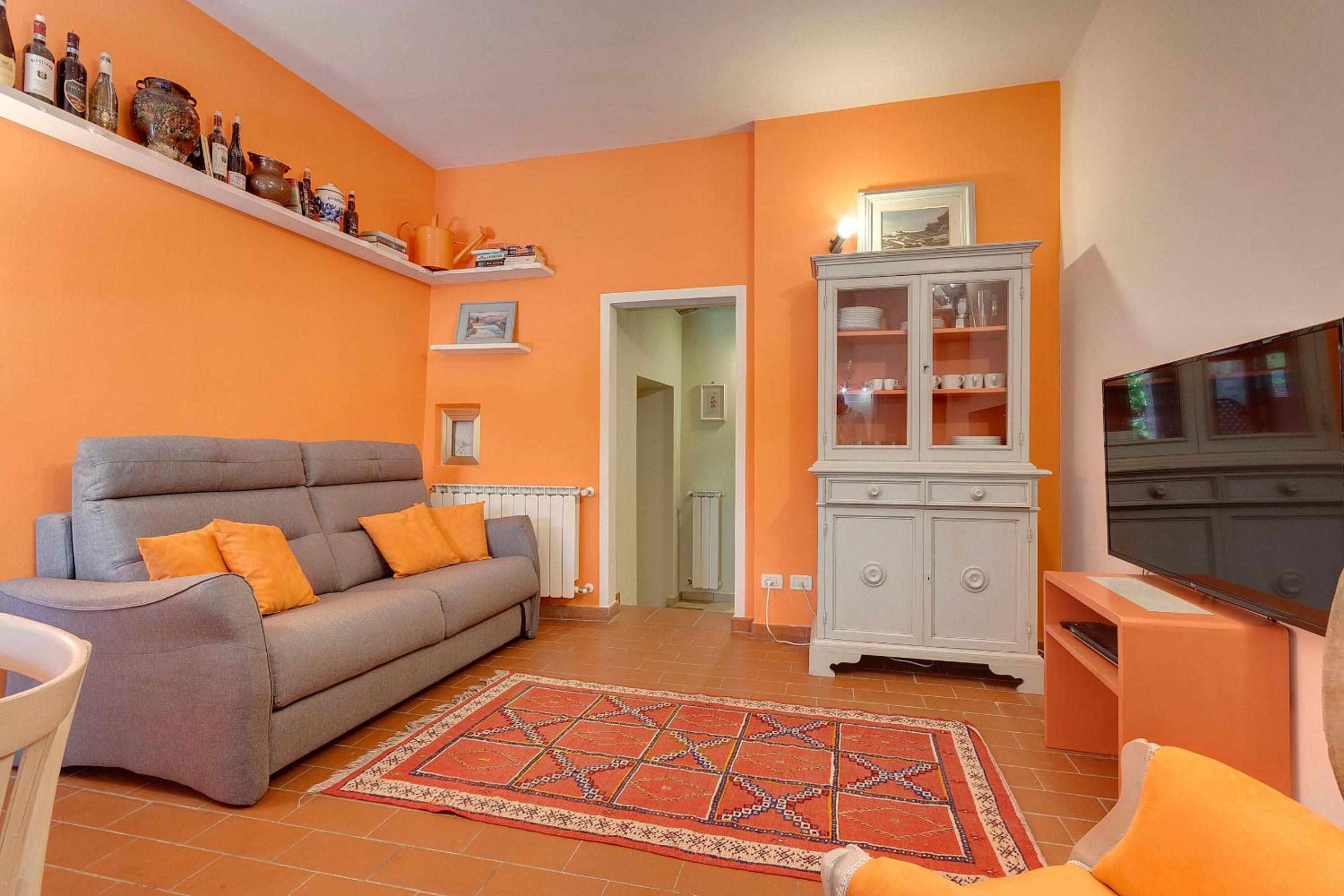 Two-Bedroom Apartment (5 Adults)