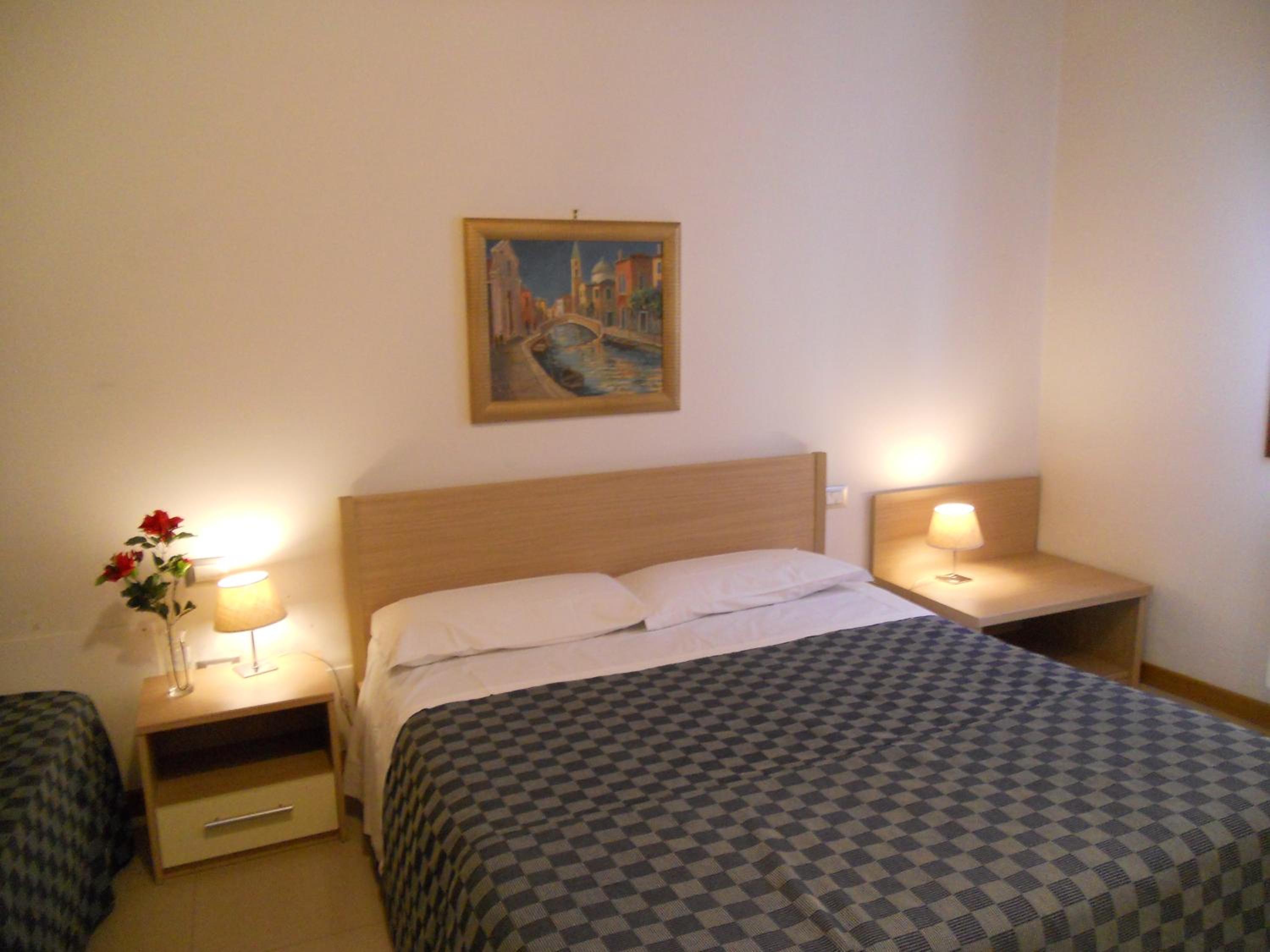 Apartment photo 3