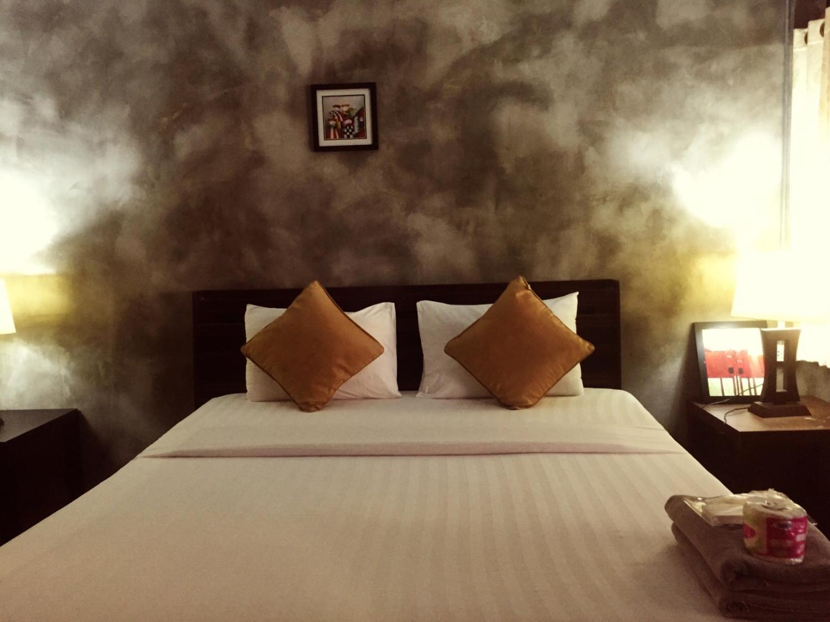Standard Double Room - Photo 6