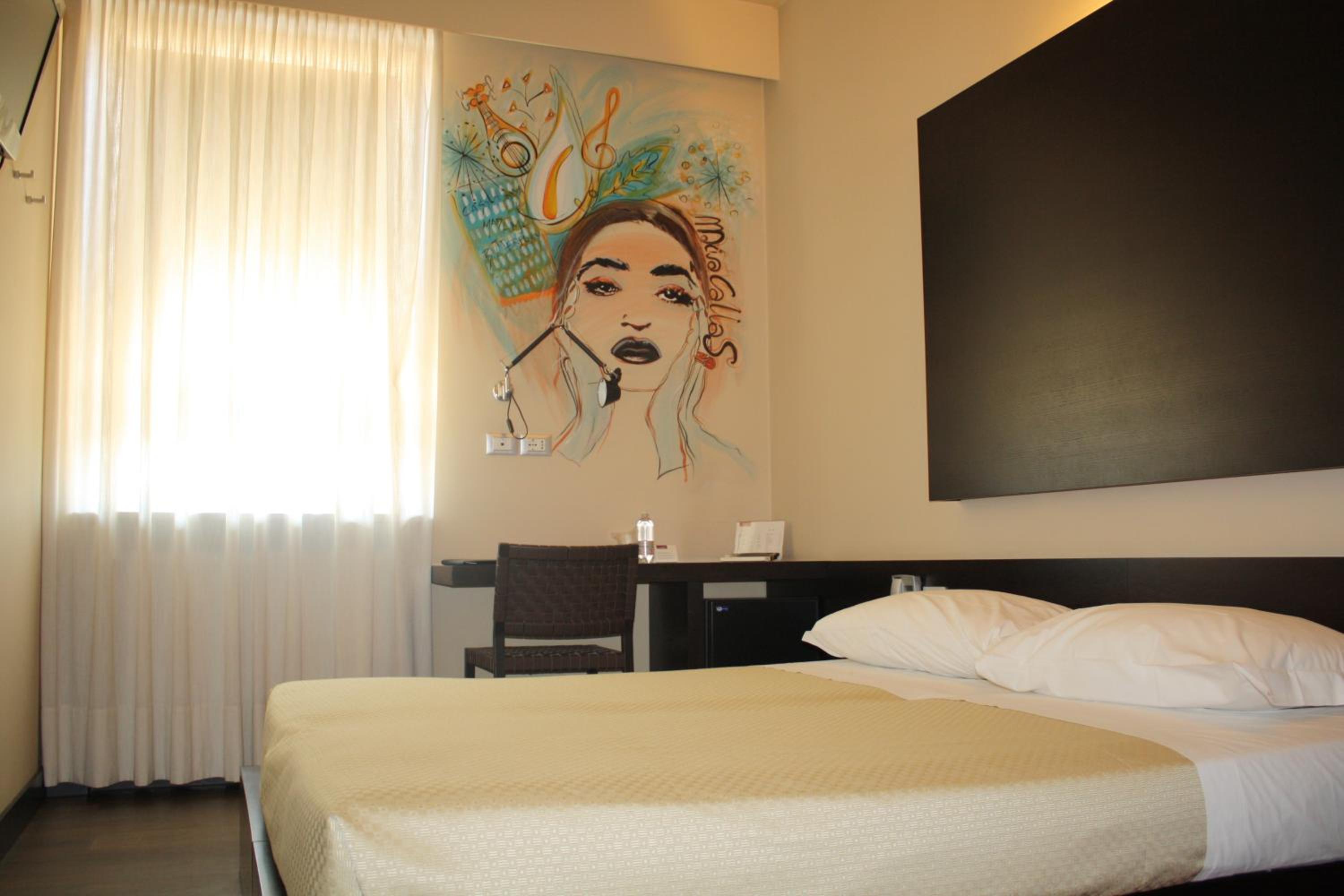 Double Room - Photo 3