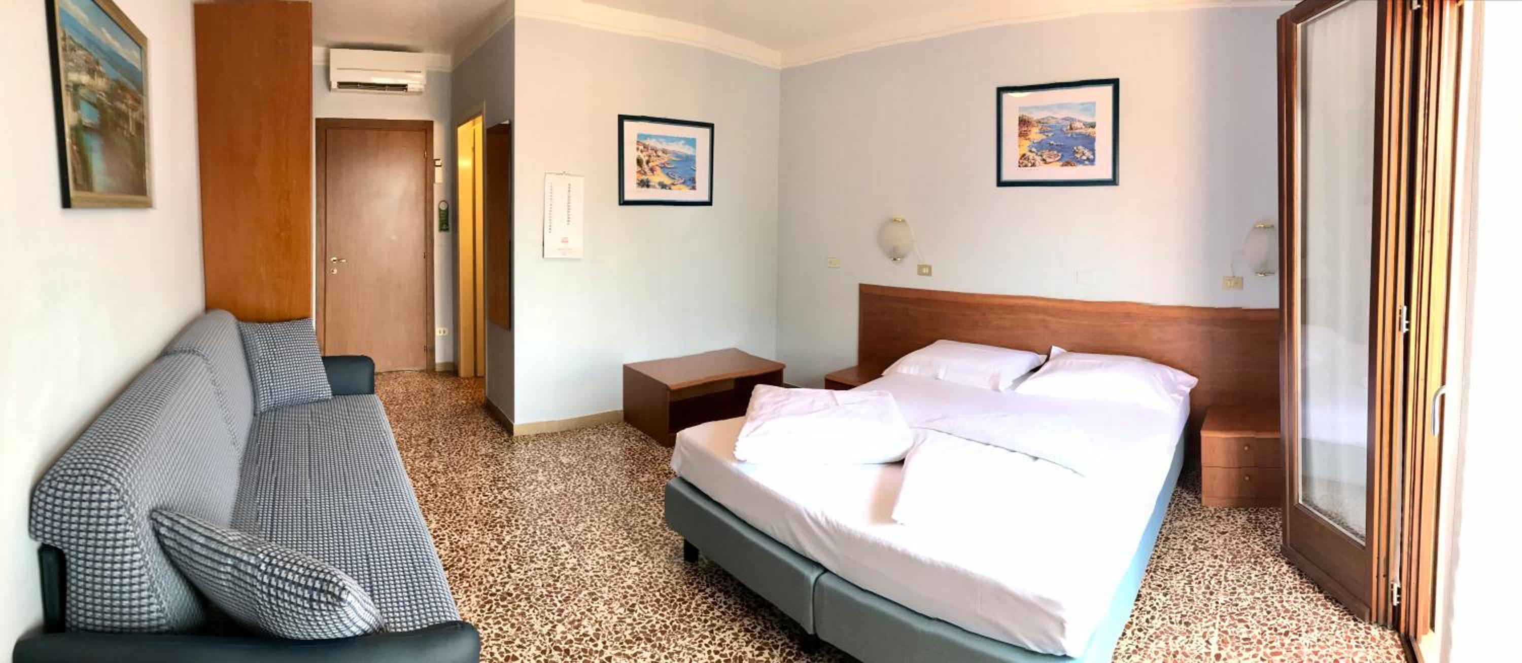 Triple Room - Photo 3