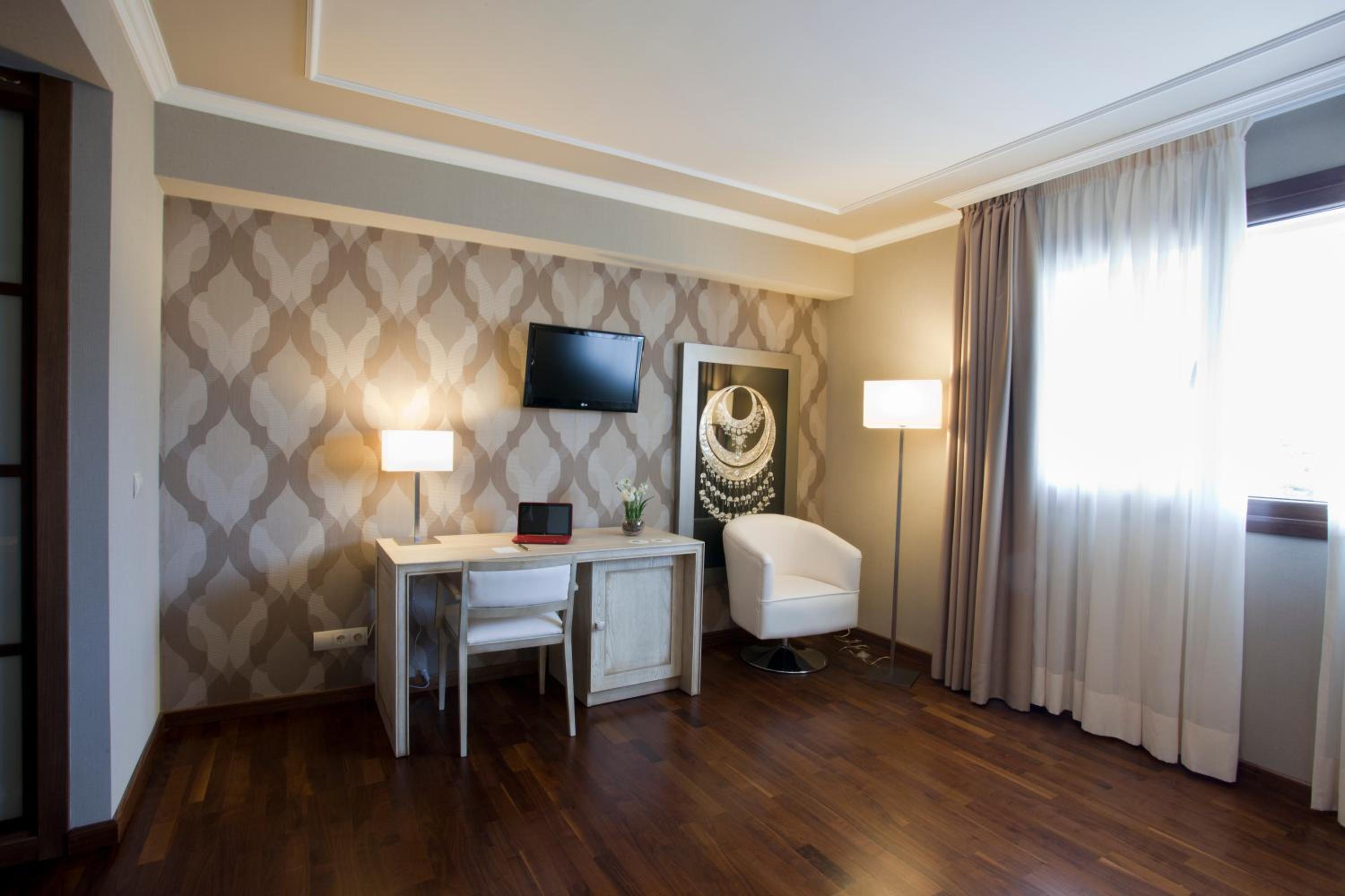 Superior Double Room - Photo 6