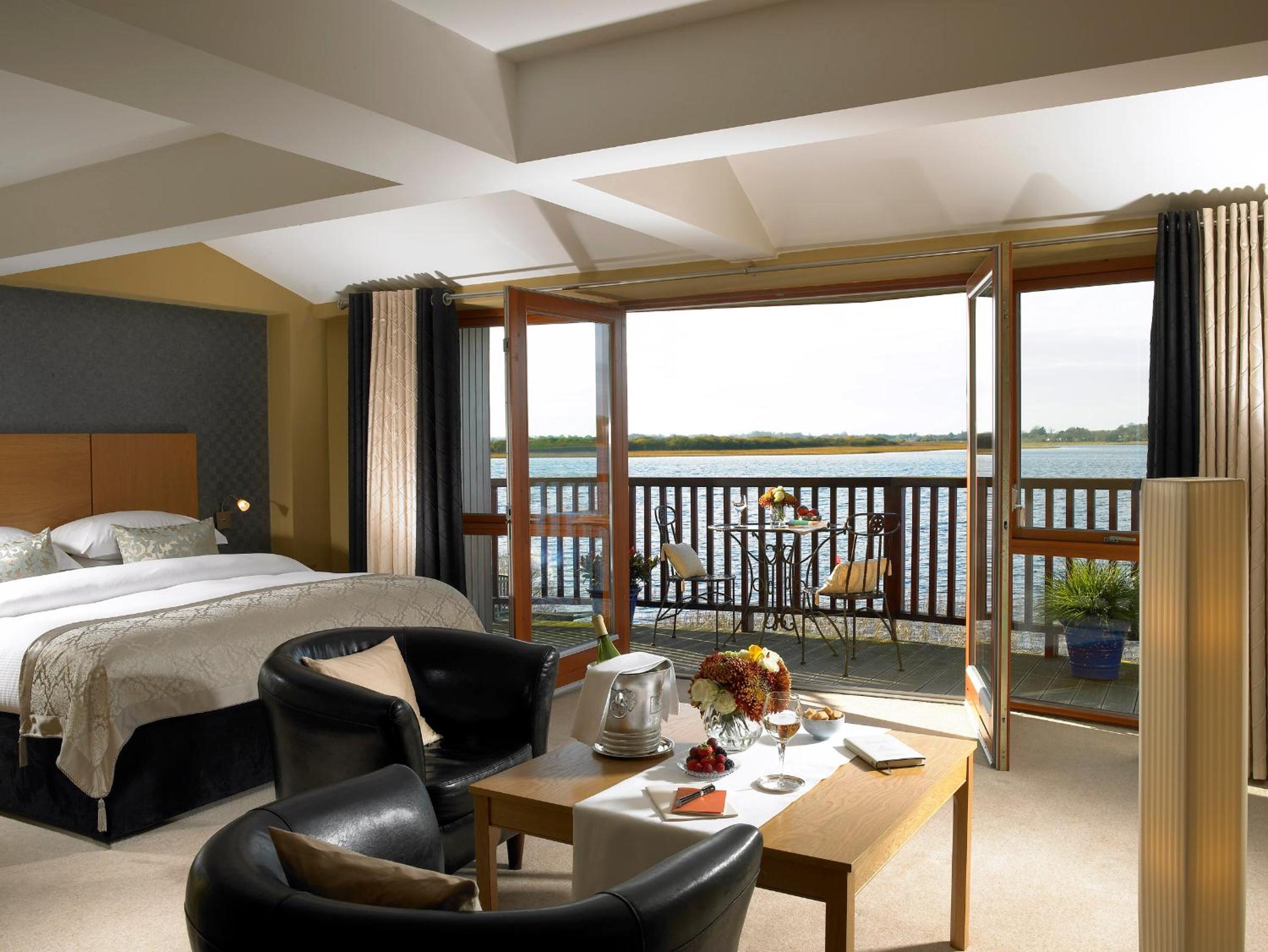 Suite with Balcony photo 3