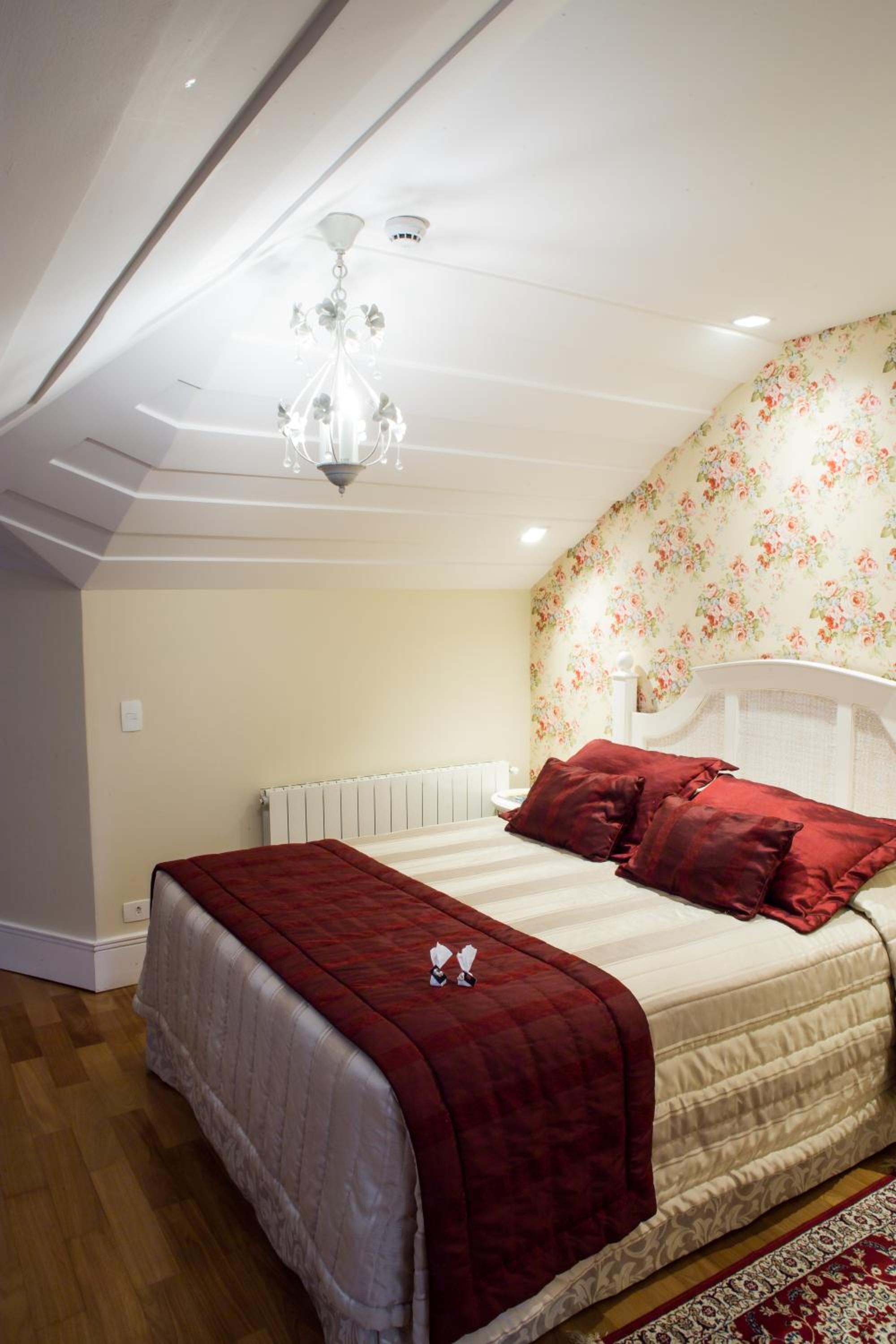 Available room
