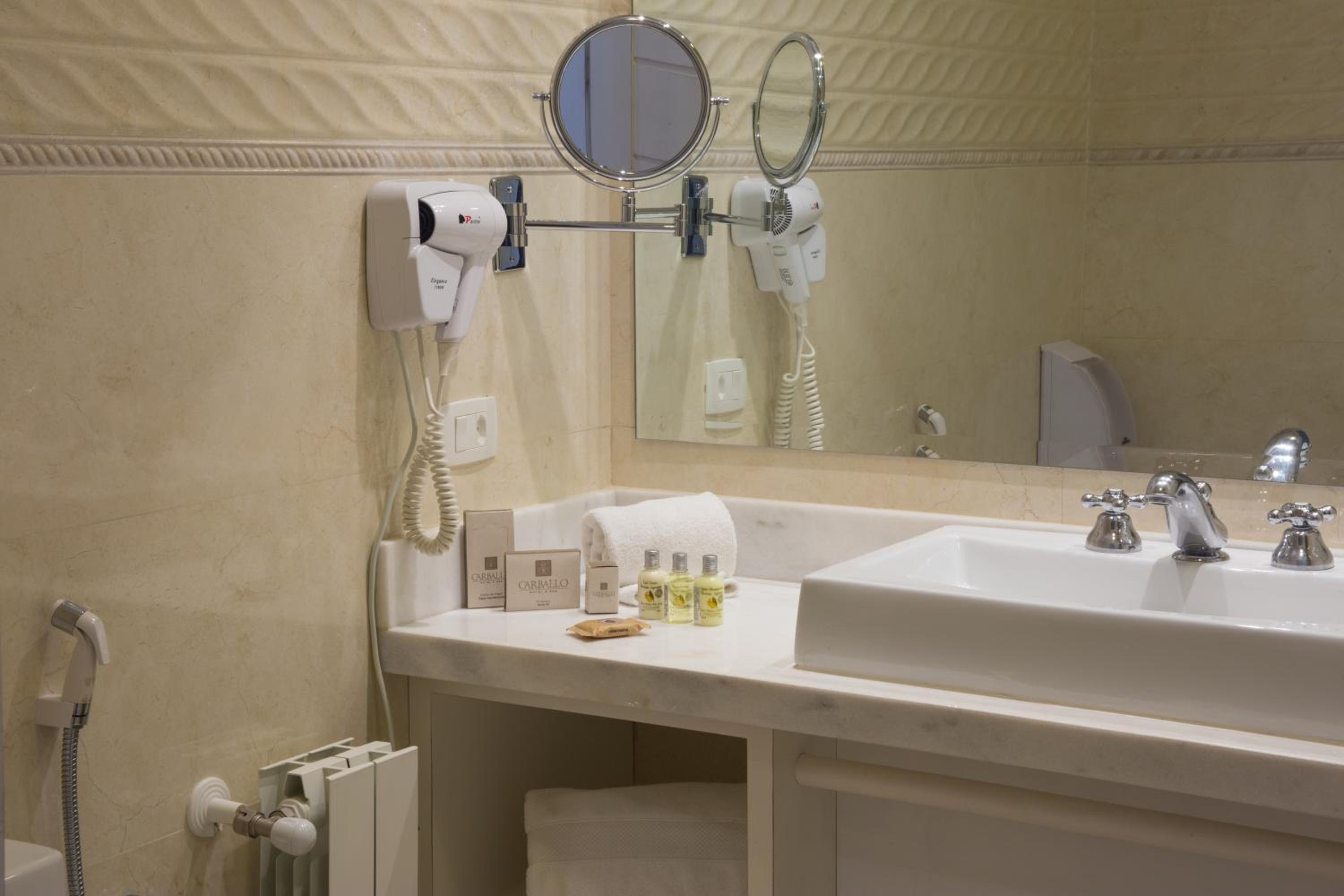 Available room