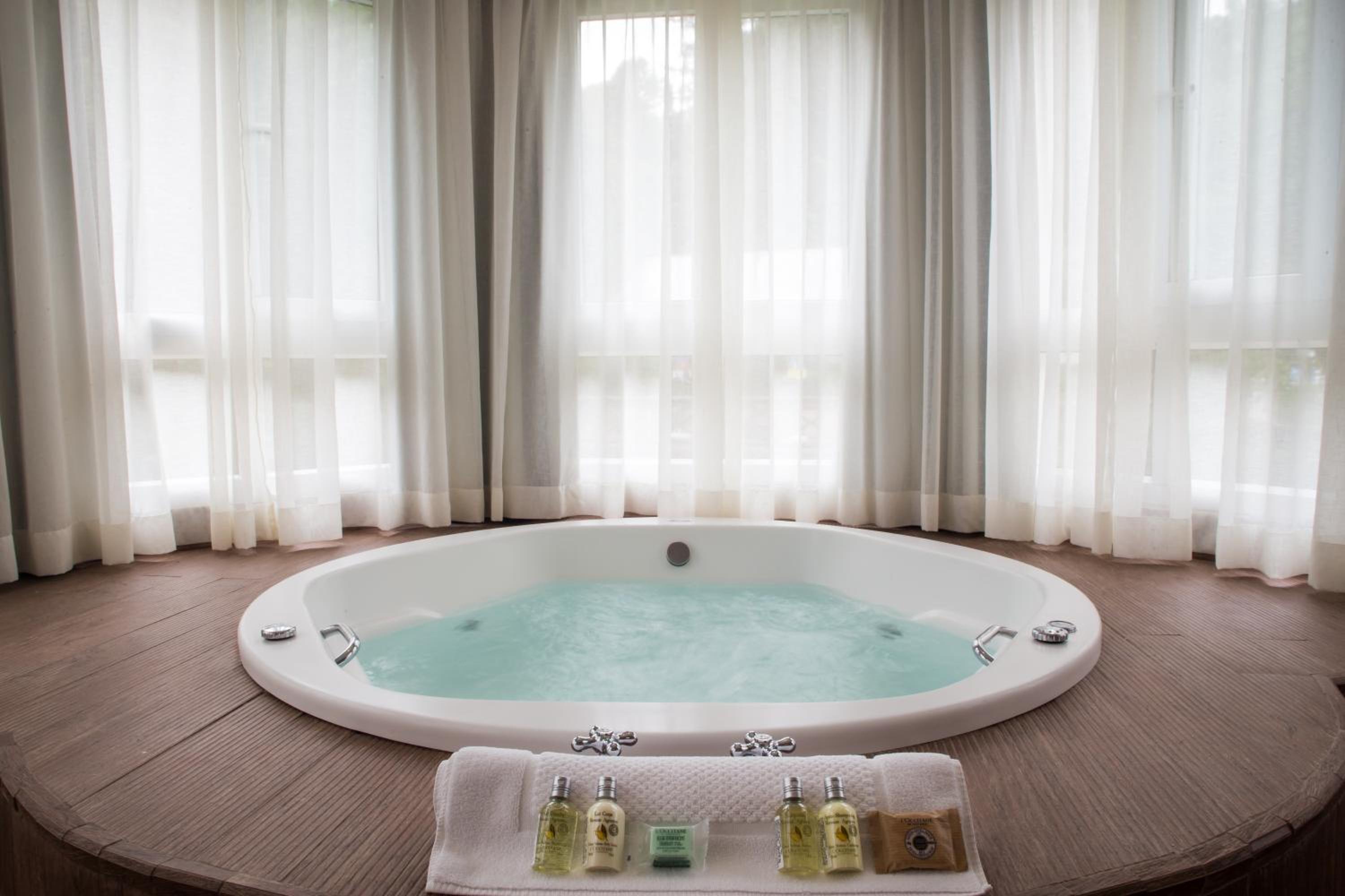 Available room