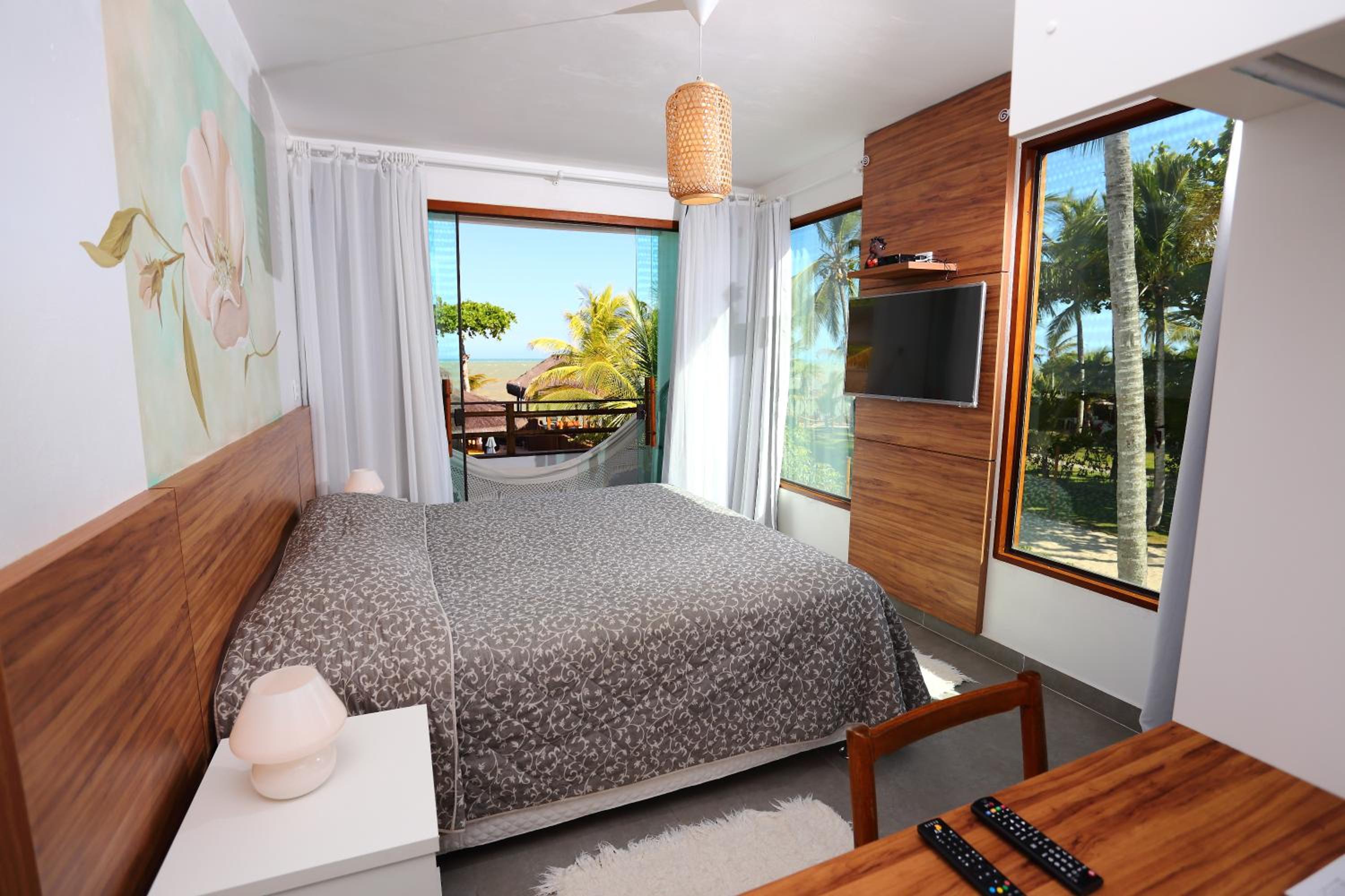 Double Room with Balcony and Sea View