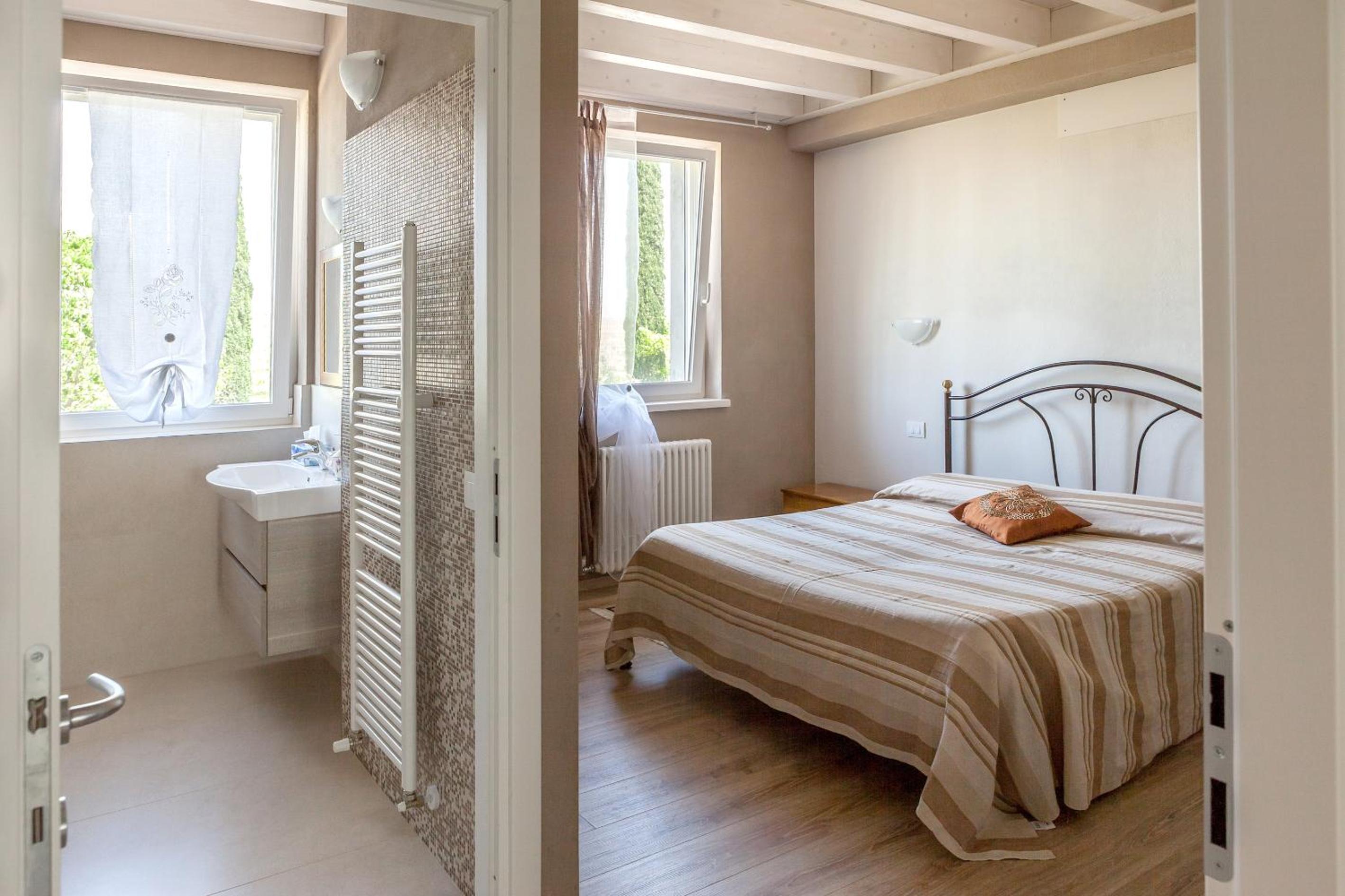 Double or Twin Room with Sofa Bed photo 1