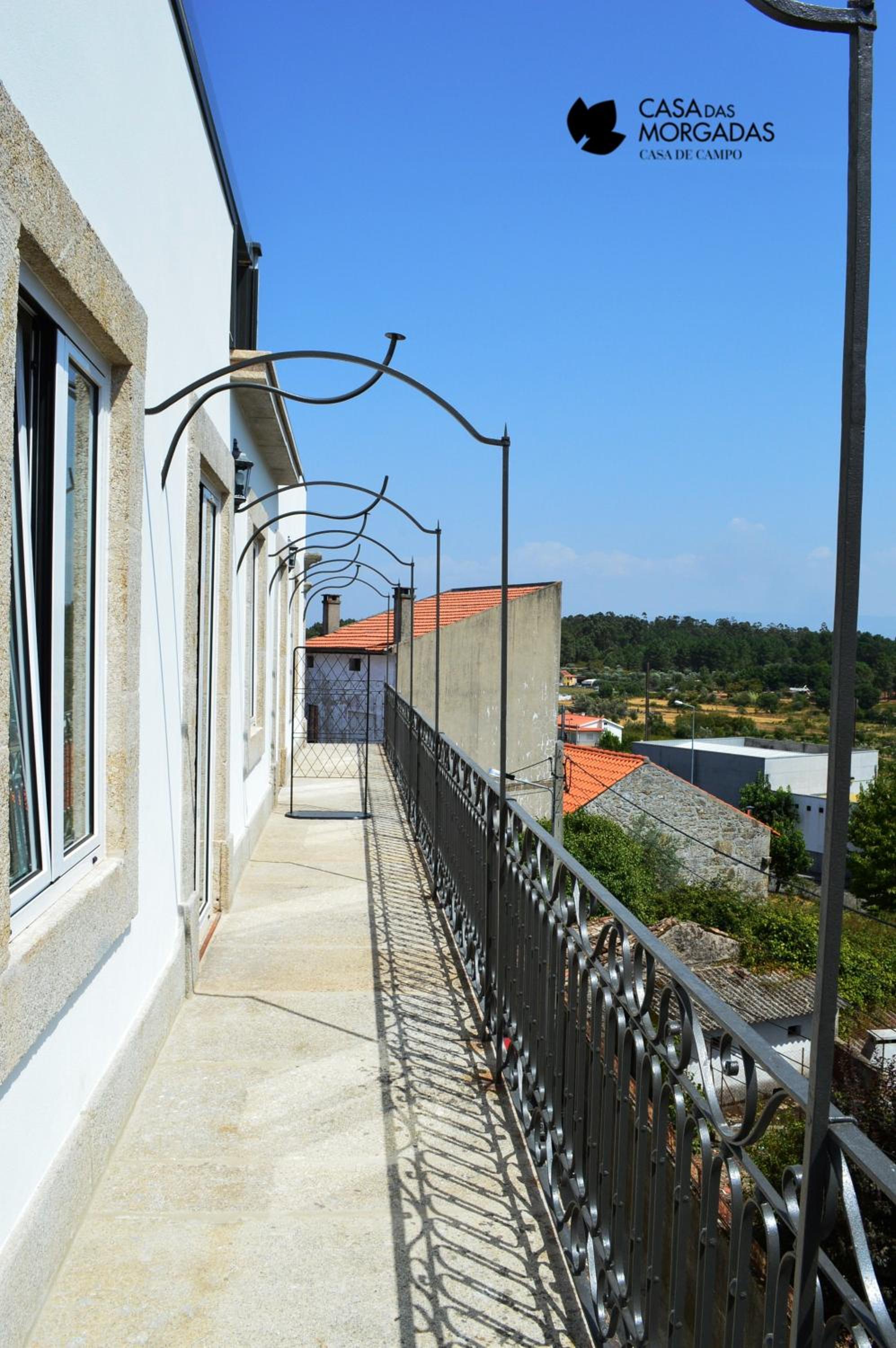 Double Room with Mountain View - Photo 8