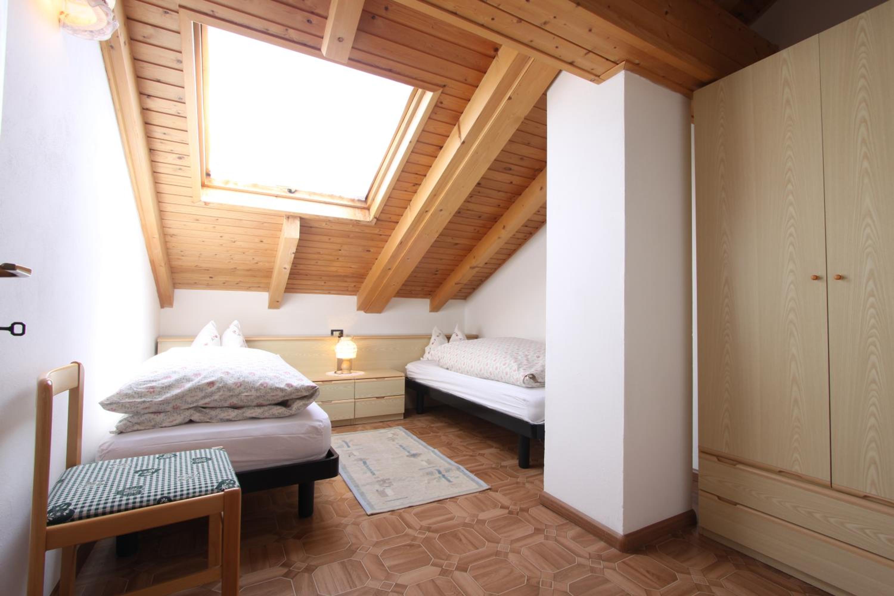 Two-Bedroom Apartment - Photo 3
