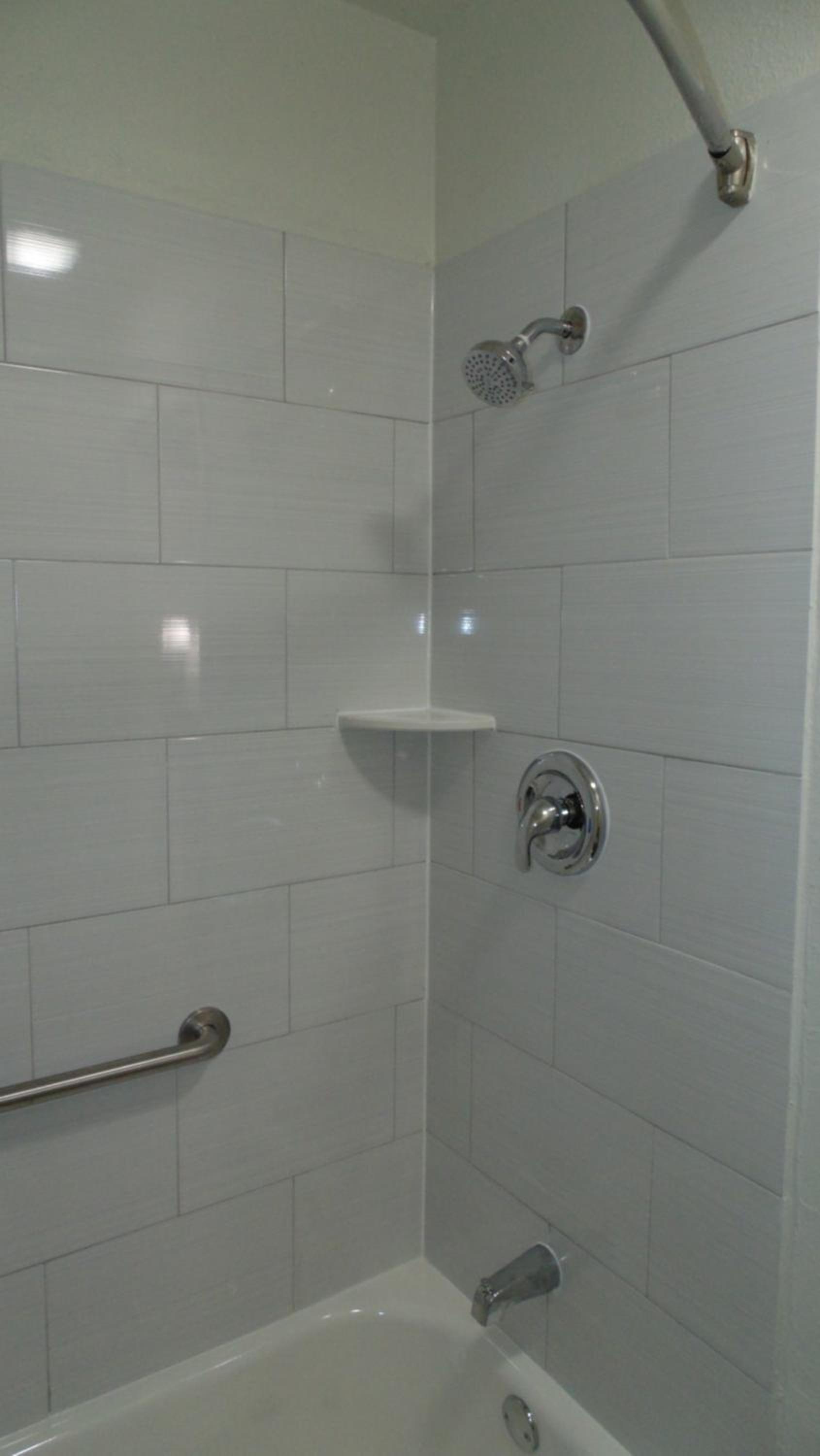 Deluxe Double Room with Two Double Beds - Non-Smoking - Photo 6