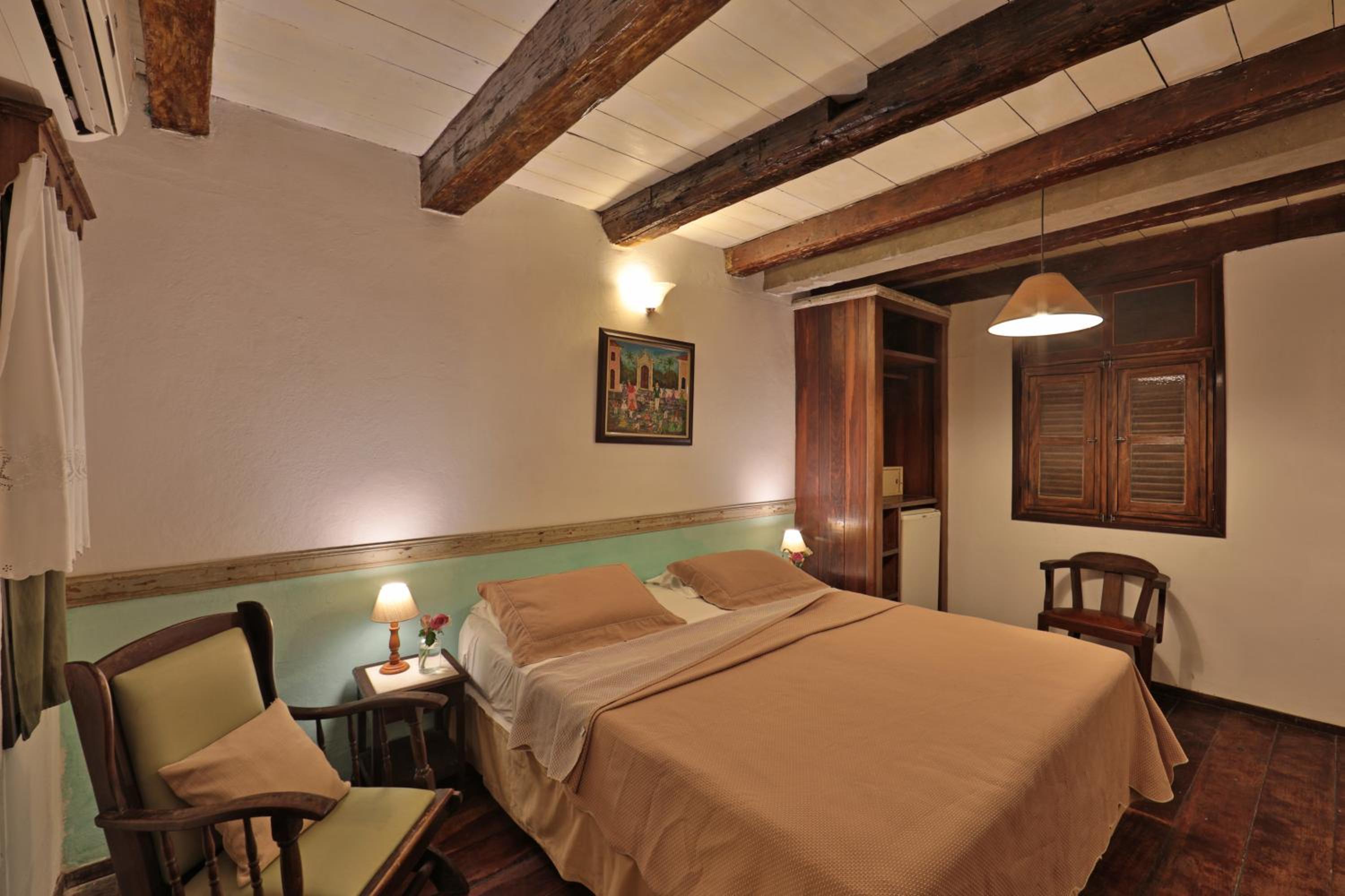 Standard Double or Twin Room photo 2