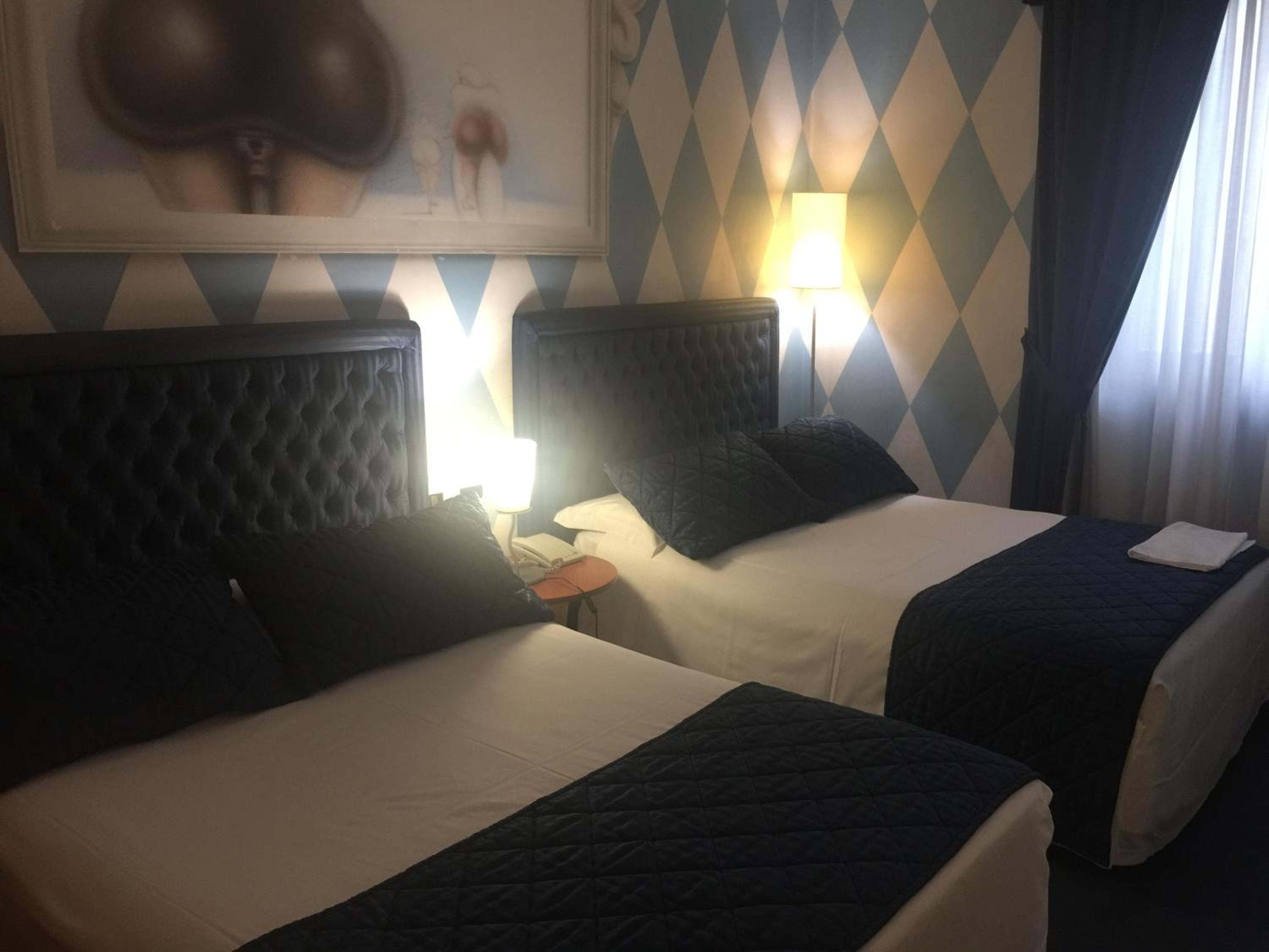 Standard Quadruple Room - Photo 5