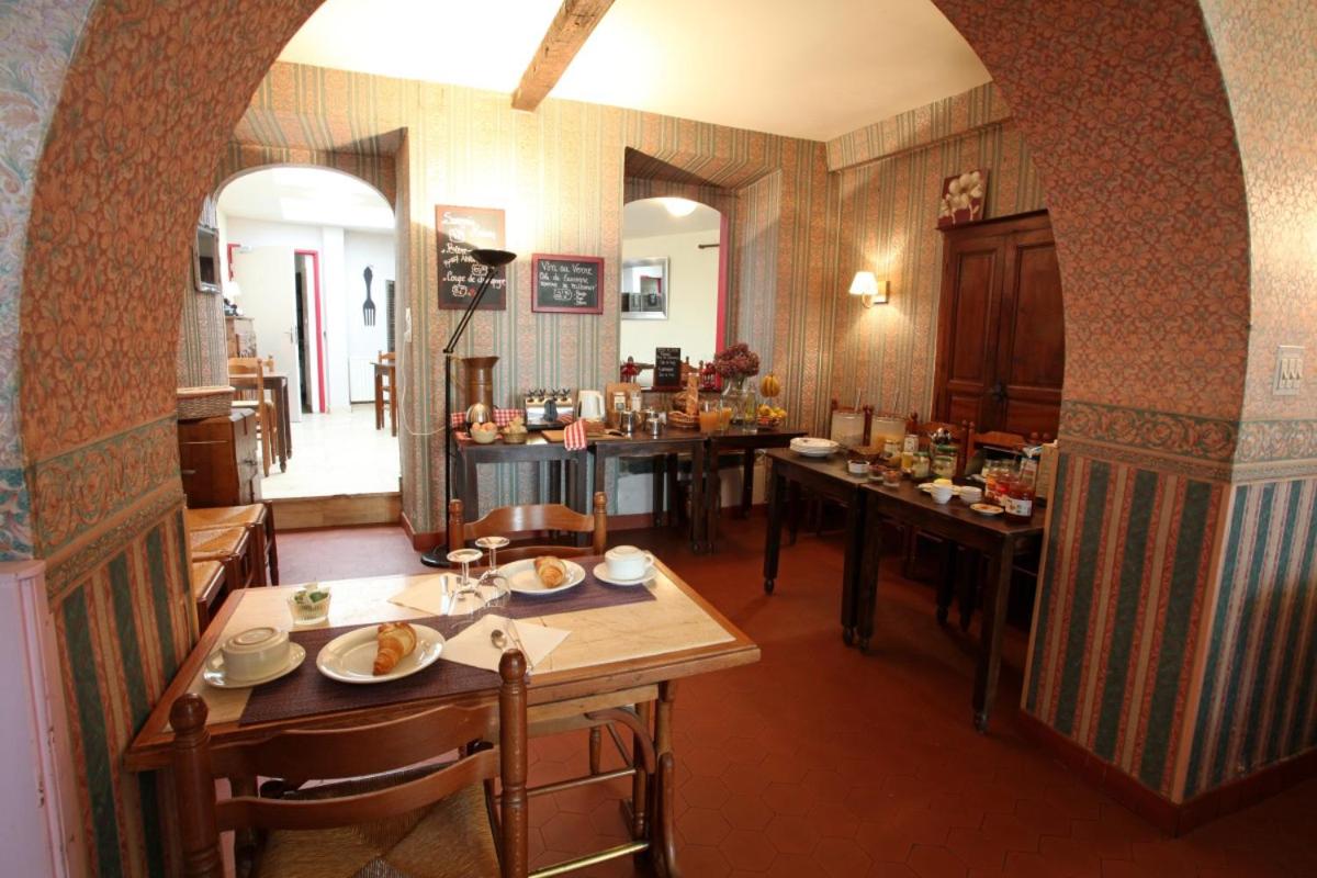 Double Room - Photo 6